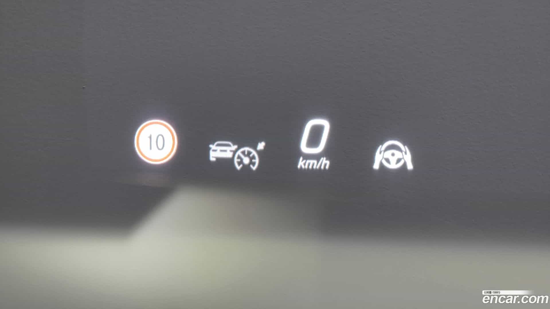 GLC-Class Mercedes-Benz 2025.4-OPTION-046