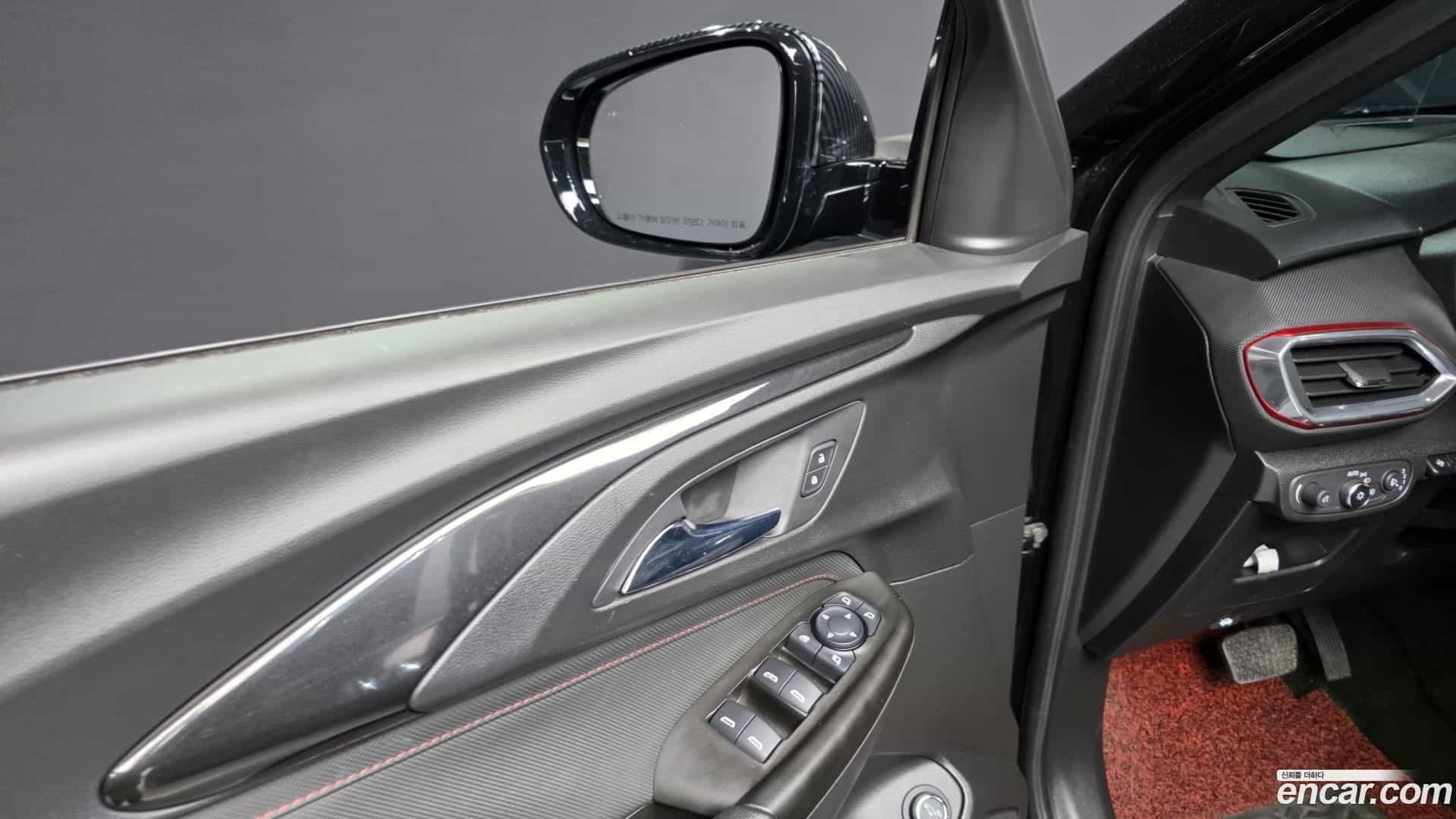 Trailblazer Chevrolet 2021.1-OPTION-040