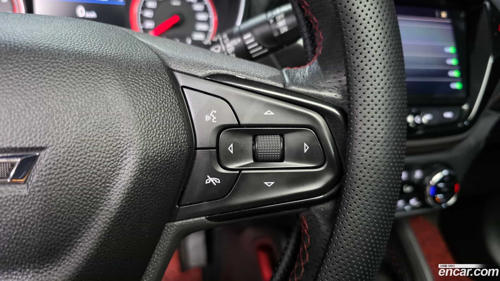Trailblazer Chevrolet 2021.1-OPTION-045