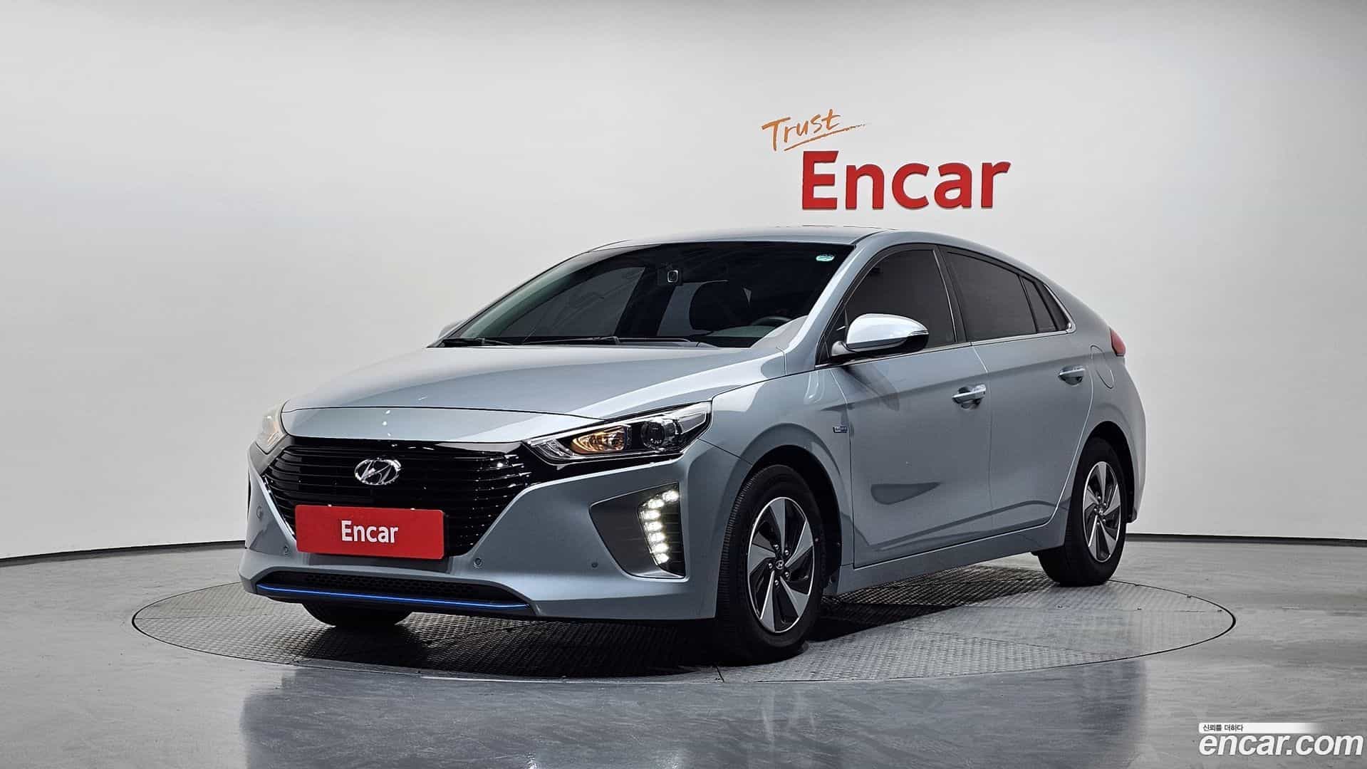 Ioniq Hyundai 2017.10-OUTER-001