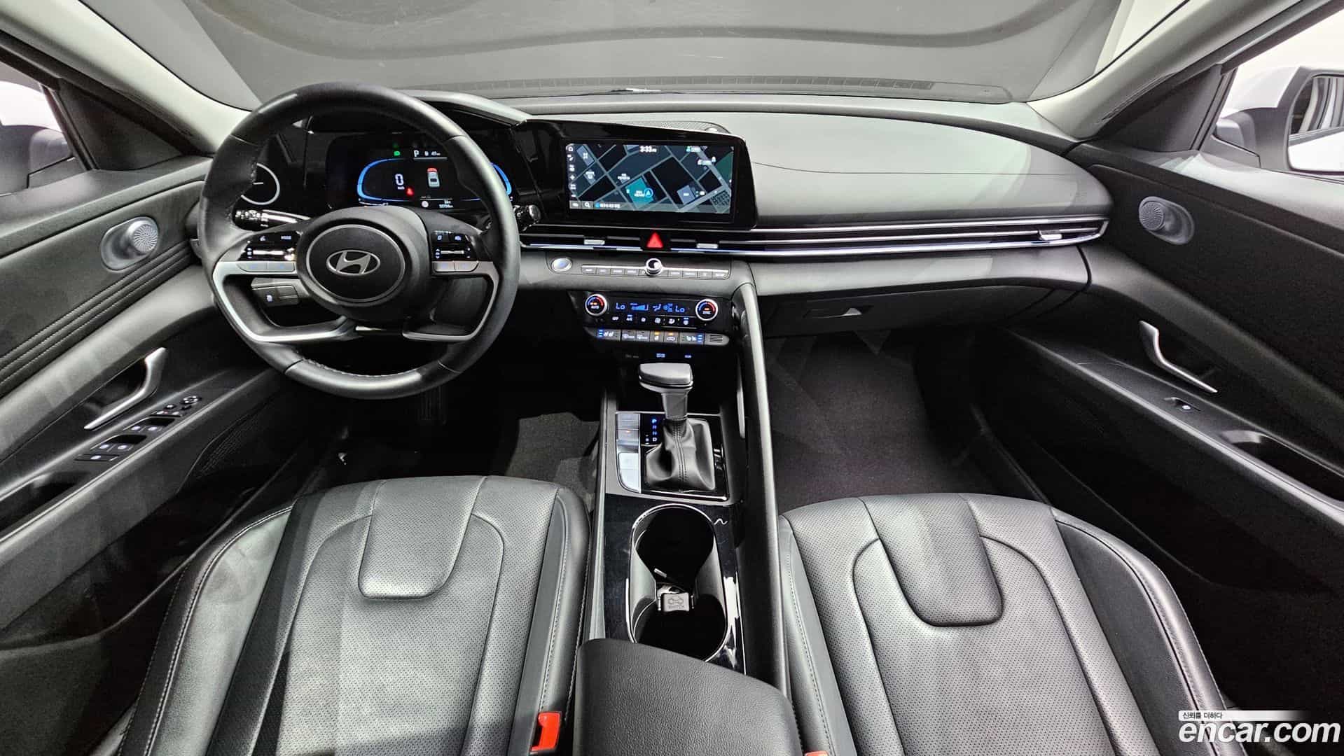 AVANTE Hyundai 2024.5-INNER-007