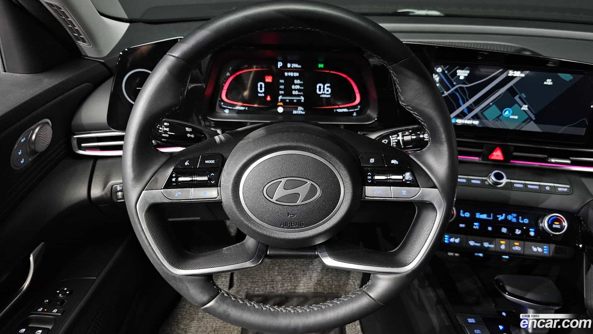 AVANTE Hyundai 2023.10-OPTION-019