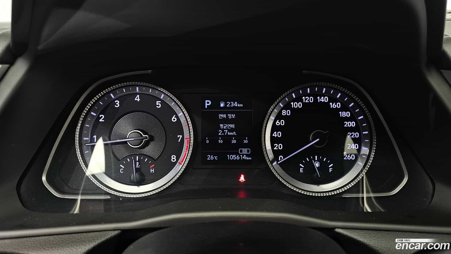 Sonata Hyundai 2019.5-INNER-008