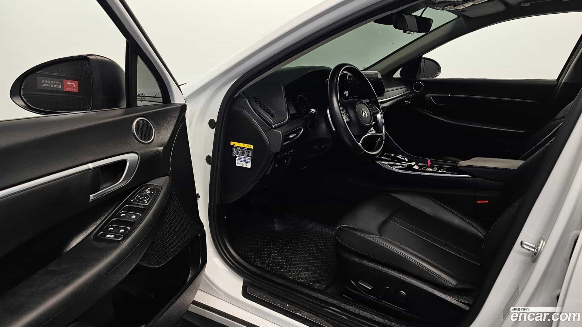 Sonata Hyundai 2019.5-INNER-010