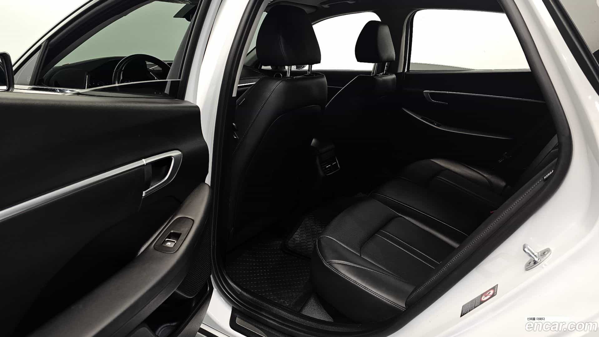 Sonata Hyundai 2019.5-OPTION-015