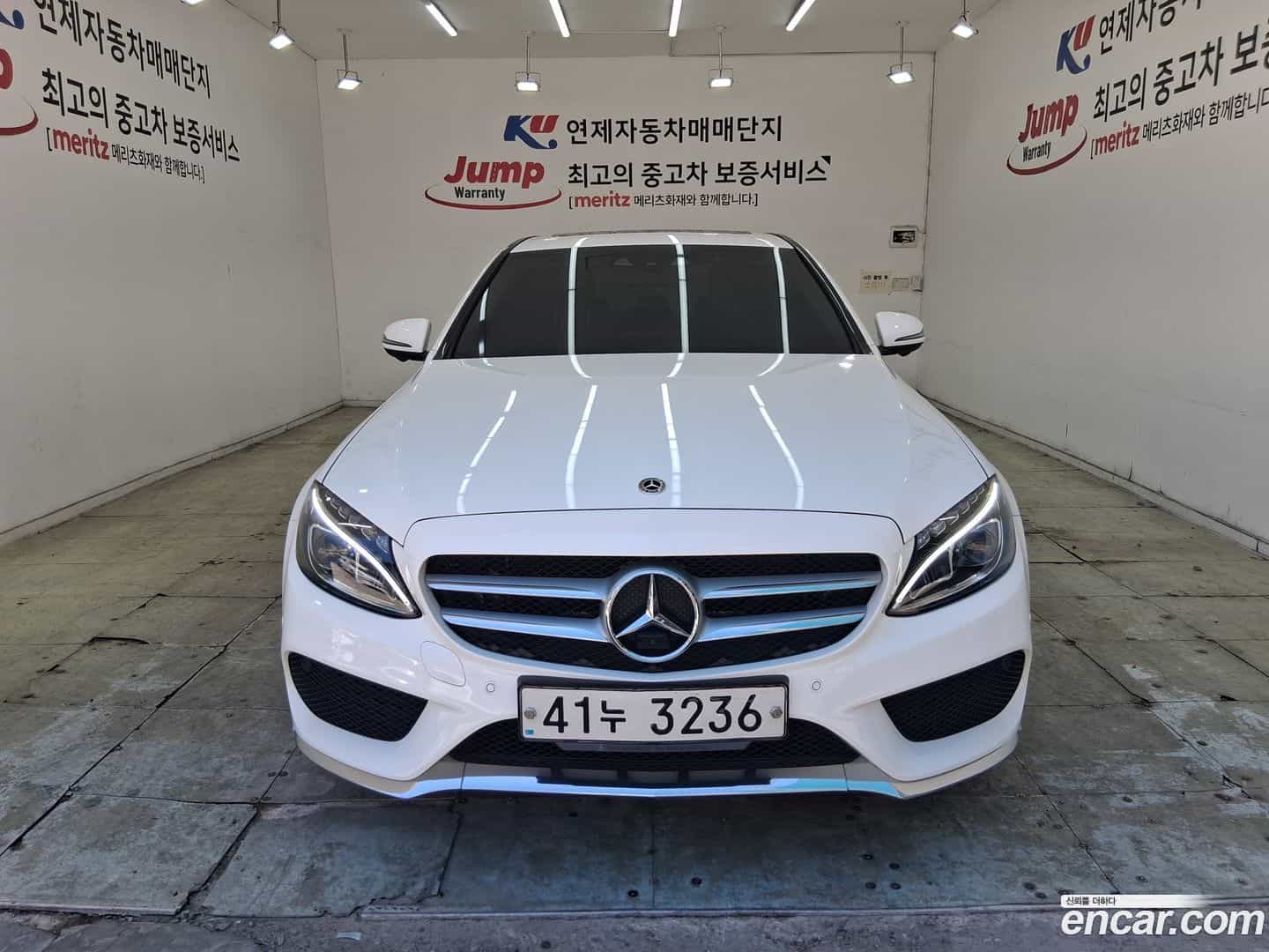 C-Class Mercedes-Benz 2018.0-OUTER-001