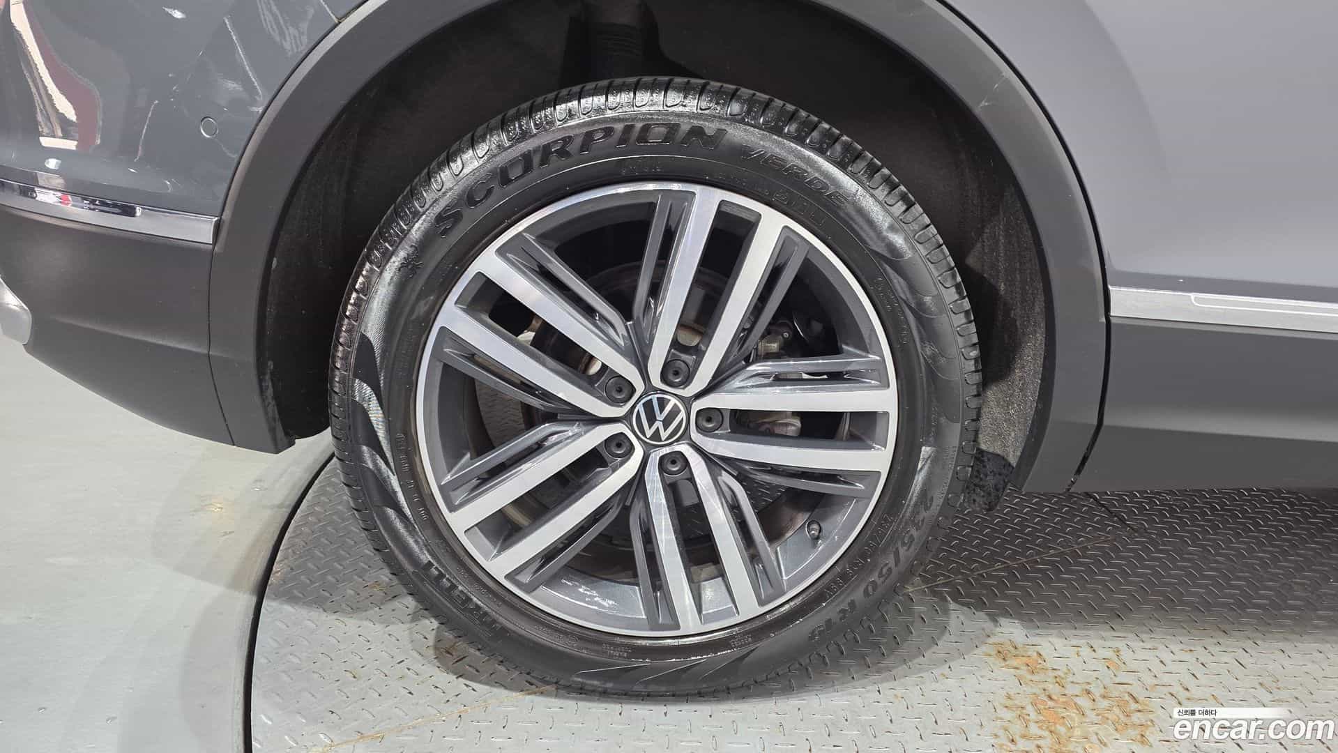 Tiguan Volkswagen 2021.7-OUTER-005