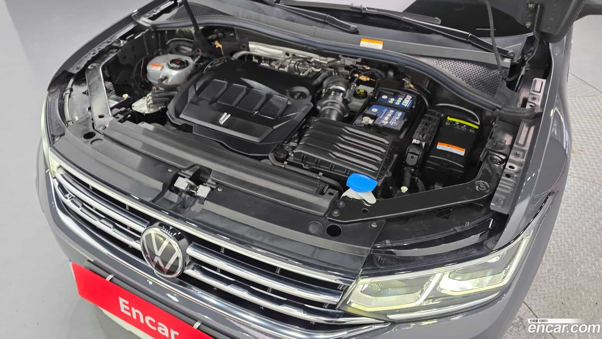 Tiguan Volkswagen 2021.7-OUTER-006