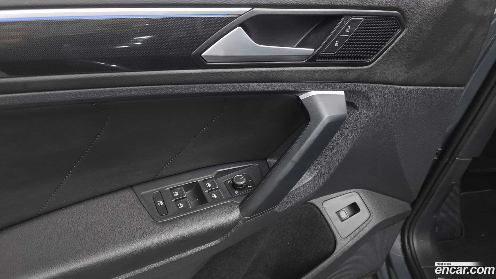 Tiguan Volkswagen 2021.7-INNER-034