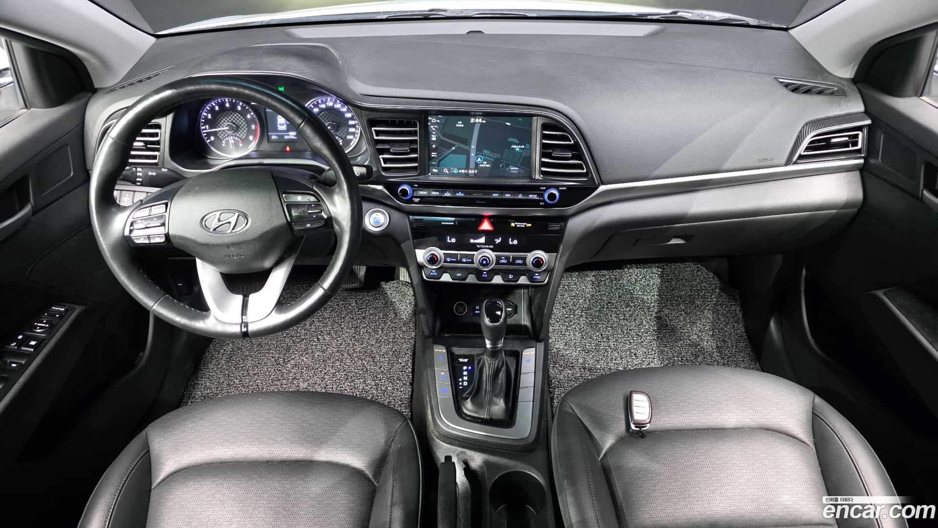AVANTE Hyundai 2019.9-INNER-007