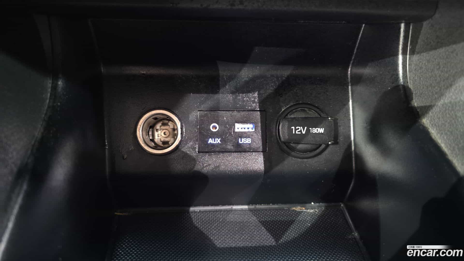 AVANTE Hyundai 2019.9-OPTION-017