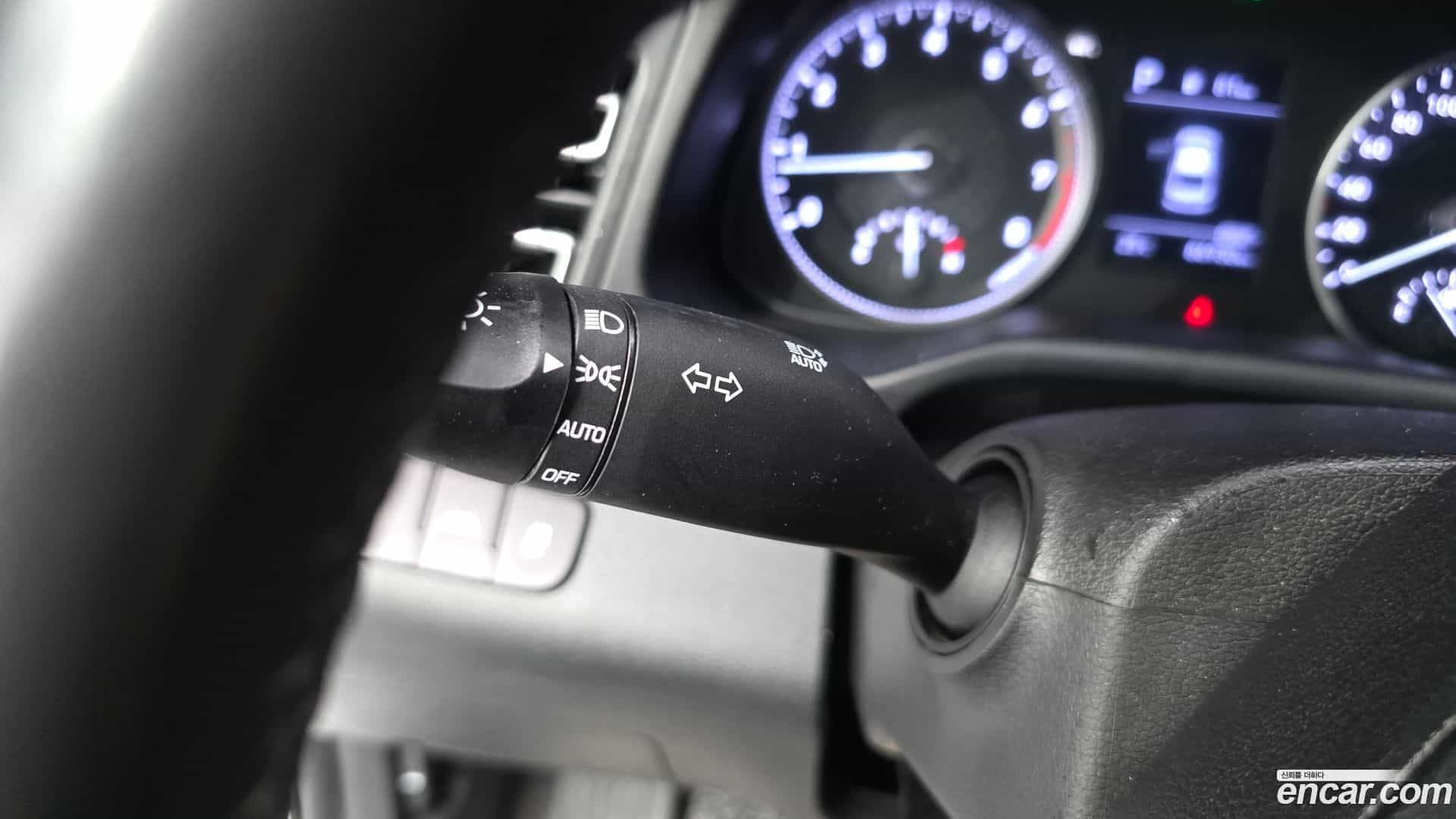AVANTE Hyundai 2019.9-OPTION-040