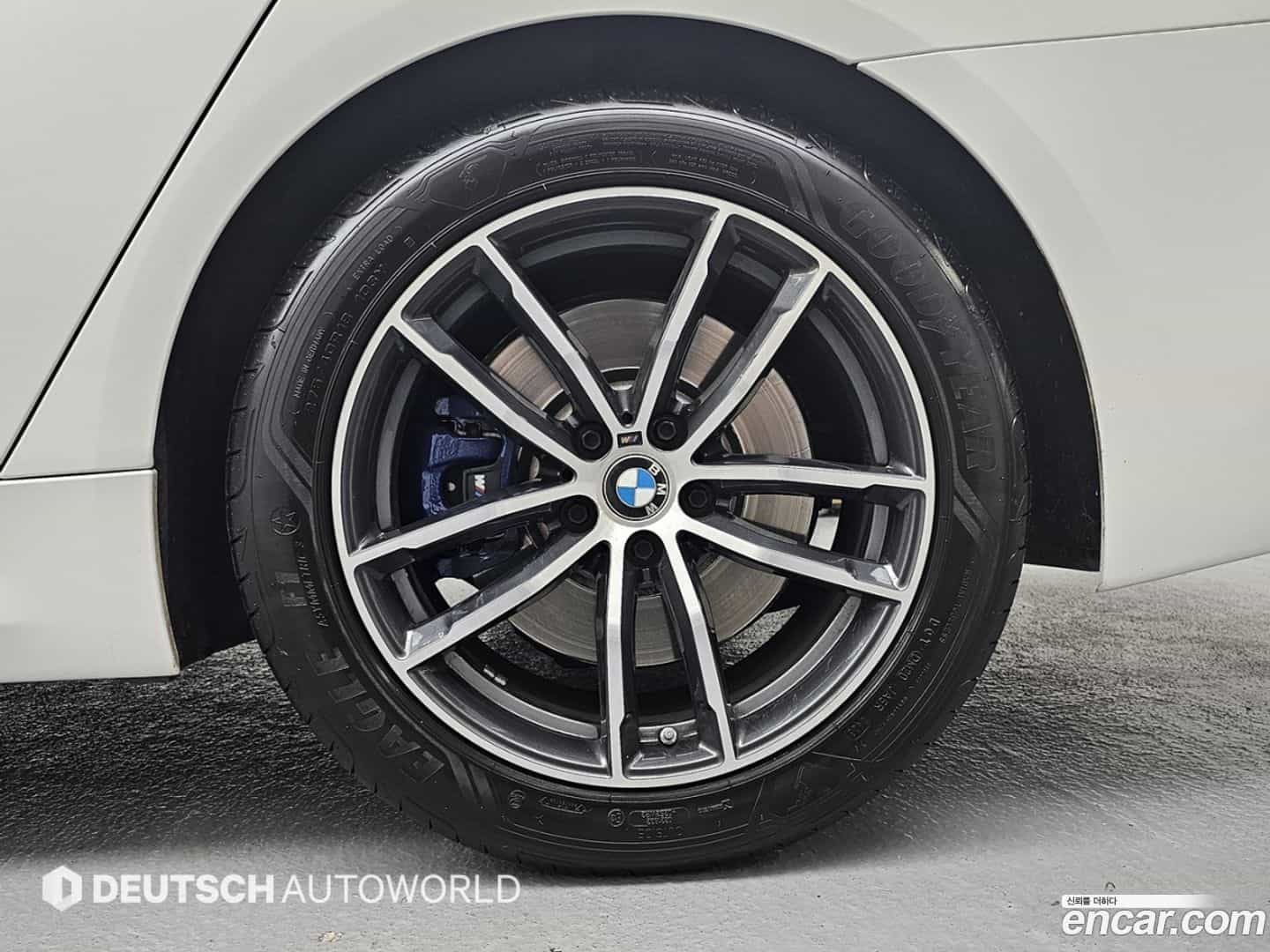 5-Series BMW 2023.6-OUTER-006