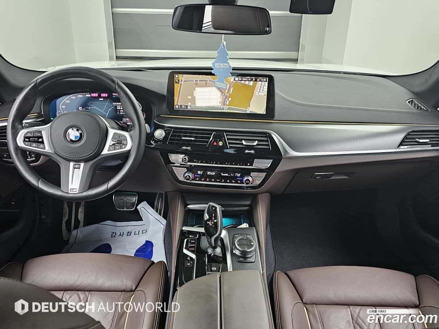 5-Series BMW 2023.6-INNER-008