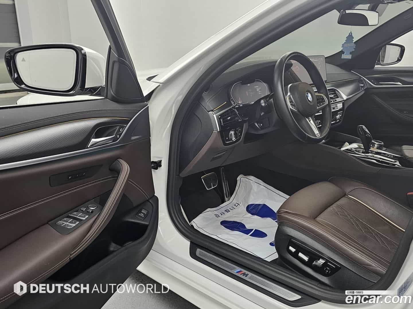 5-Series BMW 2023.6-OPTION-016