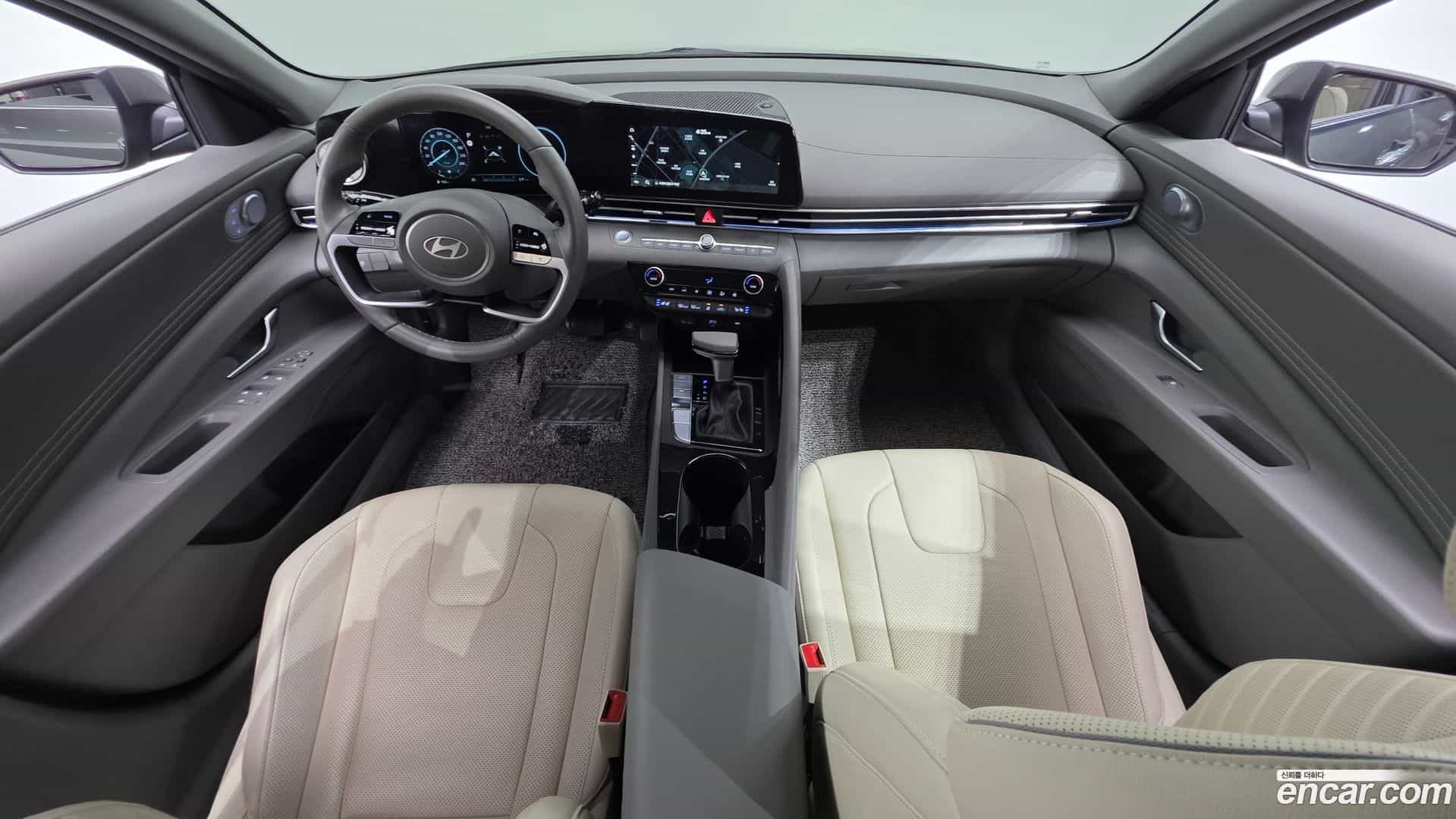AVANTE Hyundai 2023.5-INNER-007