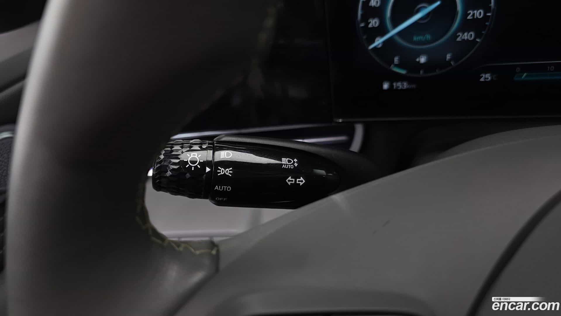AVANTE Hyundai 2023.5-OPTION-022