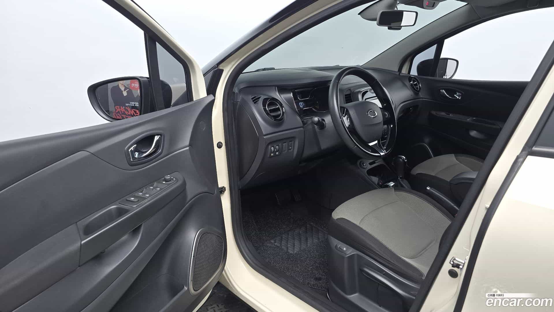 QM3 Renault Korea 2014.10-INNER-010