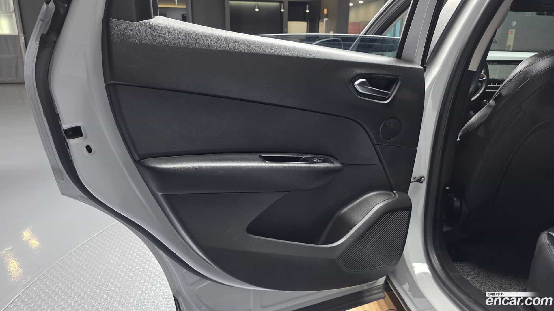 XM3 Renault Korea 2020.8-INNER-035