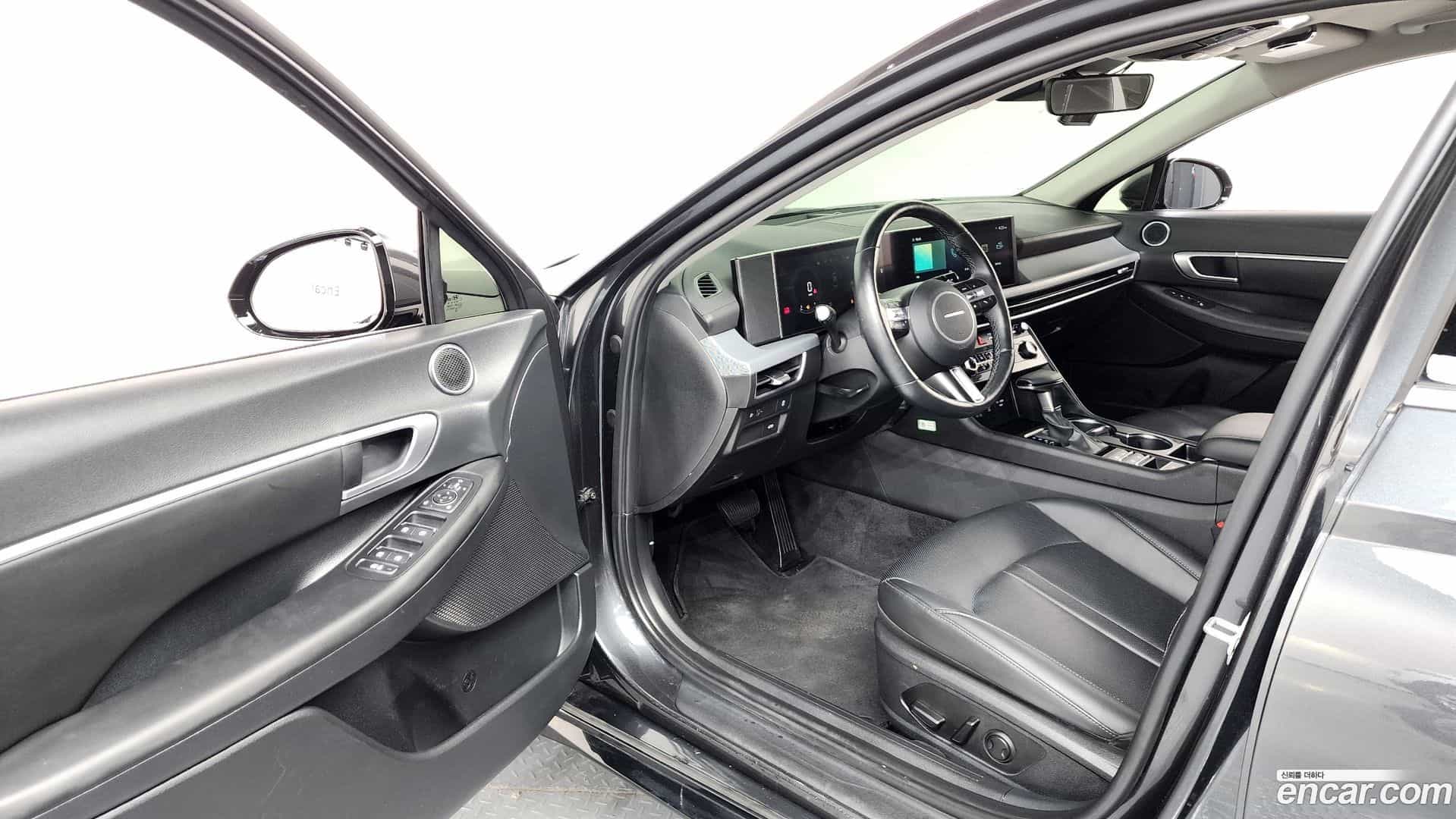Sonata Hyundai 2023.11-INNER-010