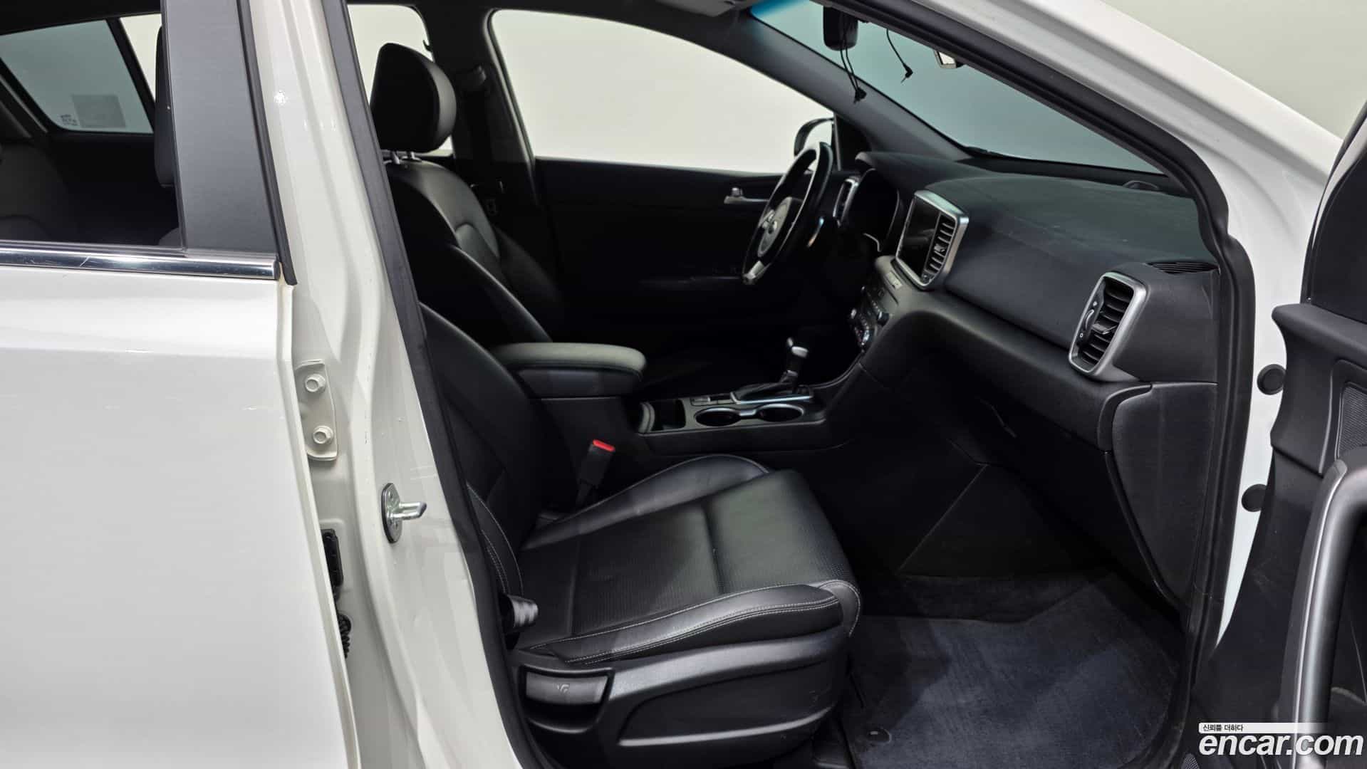 Sportage Kia 2021.5-OPTION-015