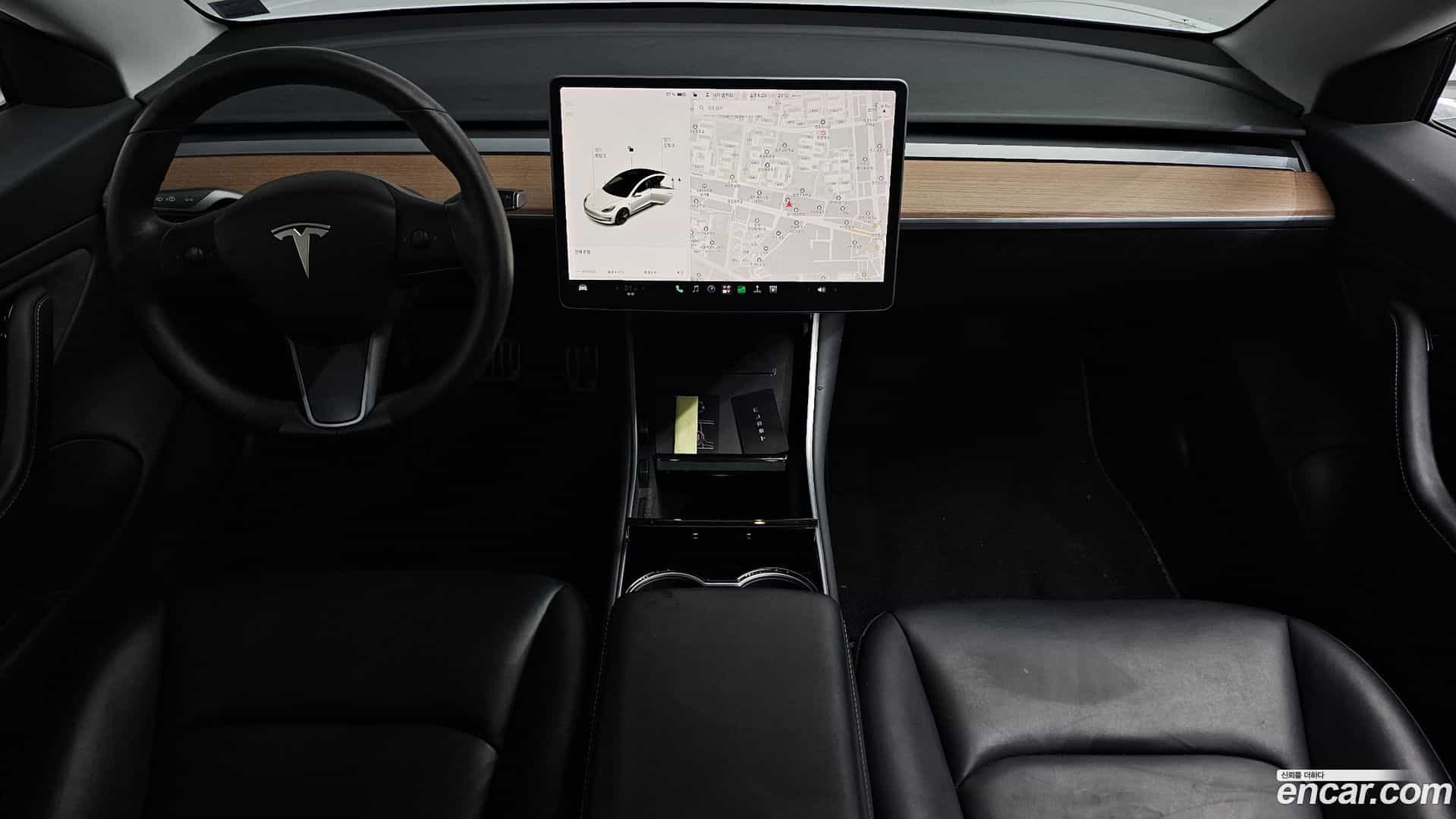 Model 3 Tesla 2019.10-INNER-007