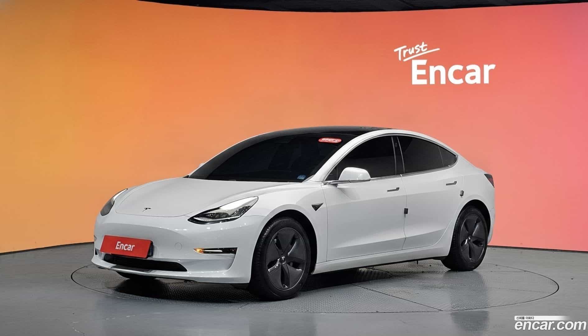 Model 3 Tesla 2019.10-DIAG2-001