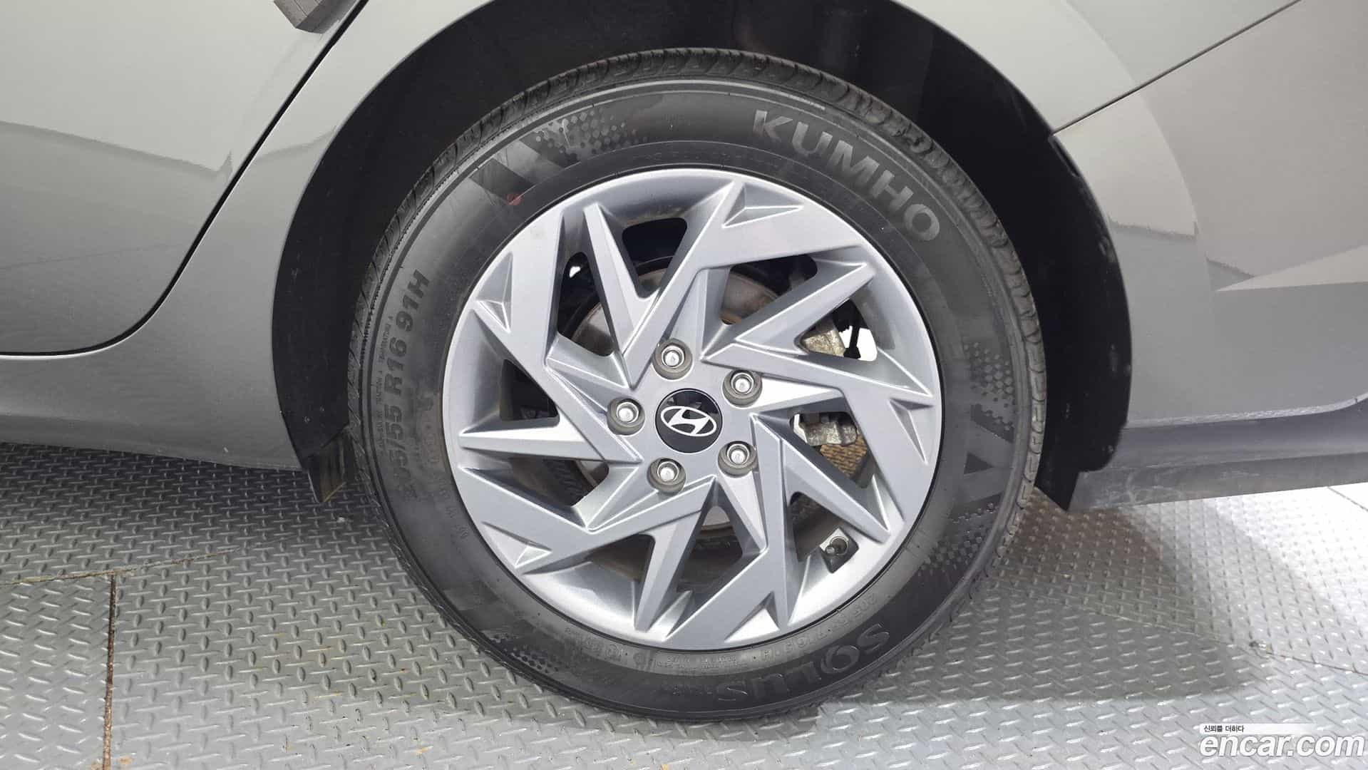 AVANTE Hyundai 2024.10-OUTER-031