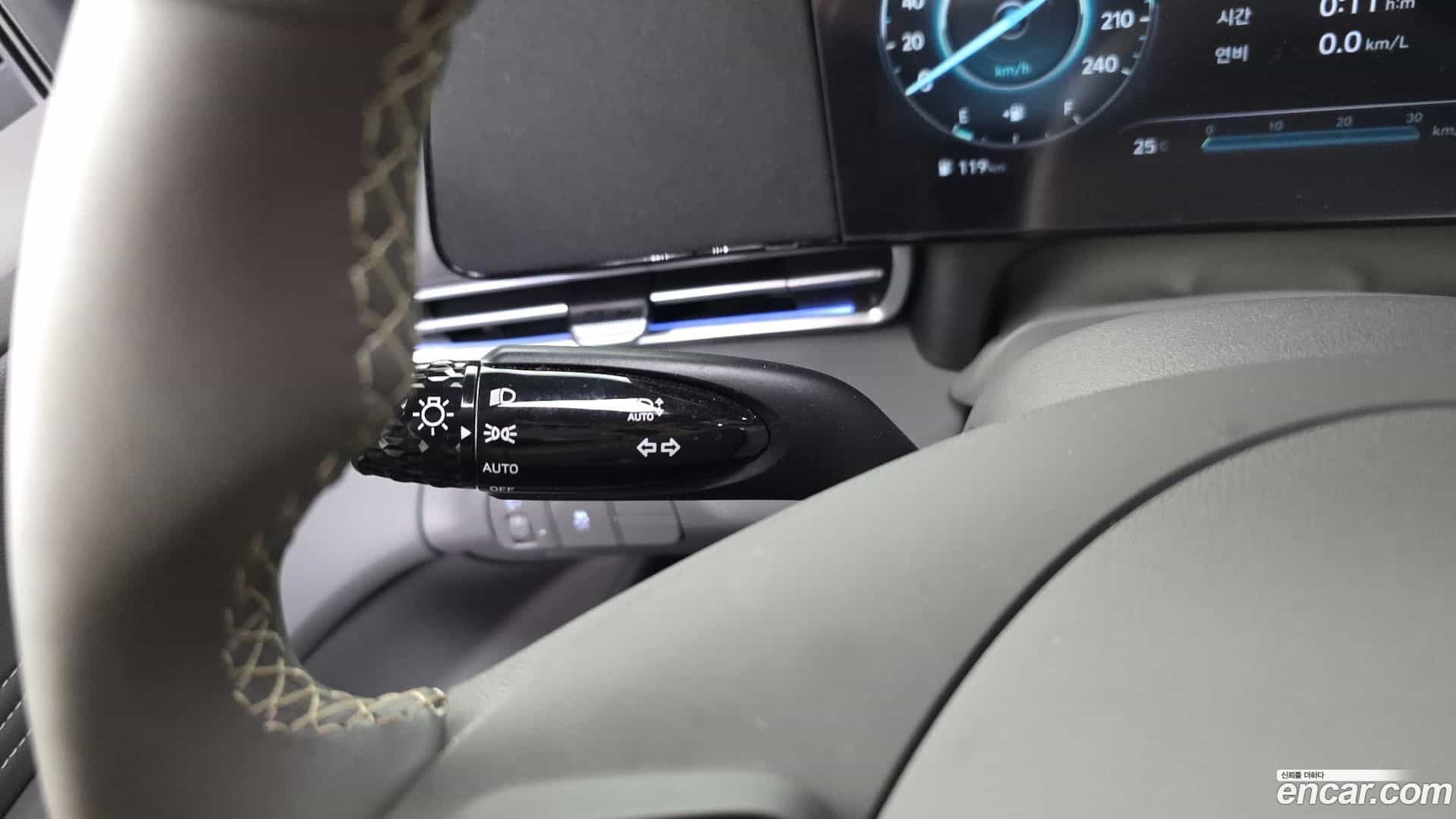 AVANTE Hyundai 2024.10-OPTION-043