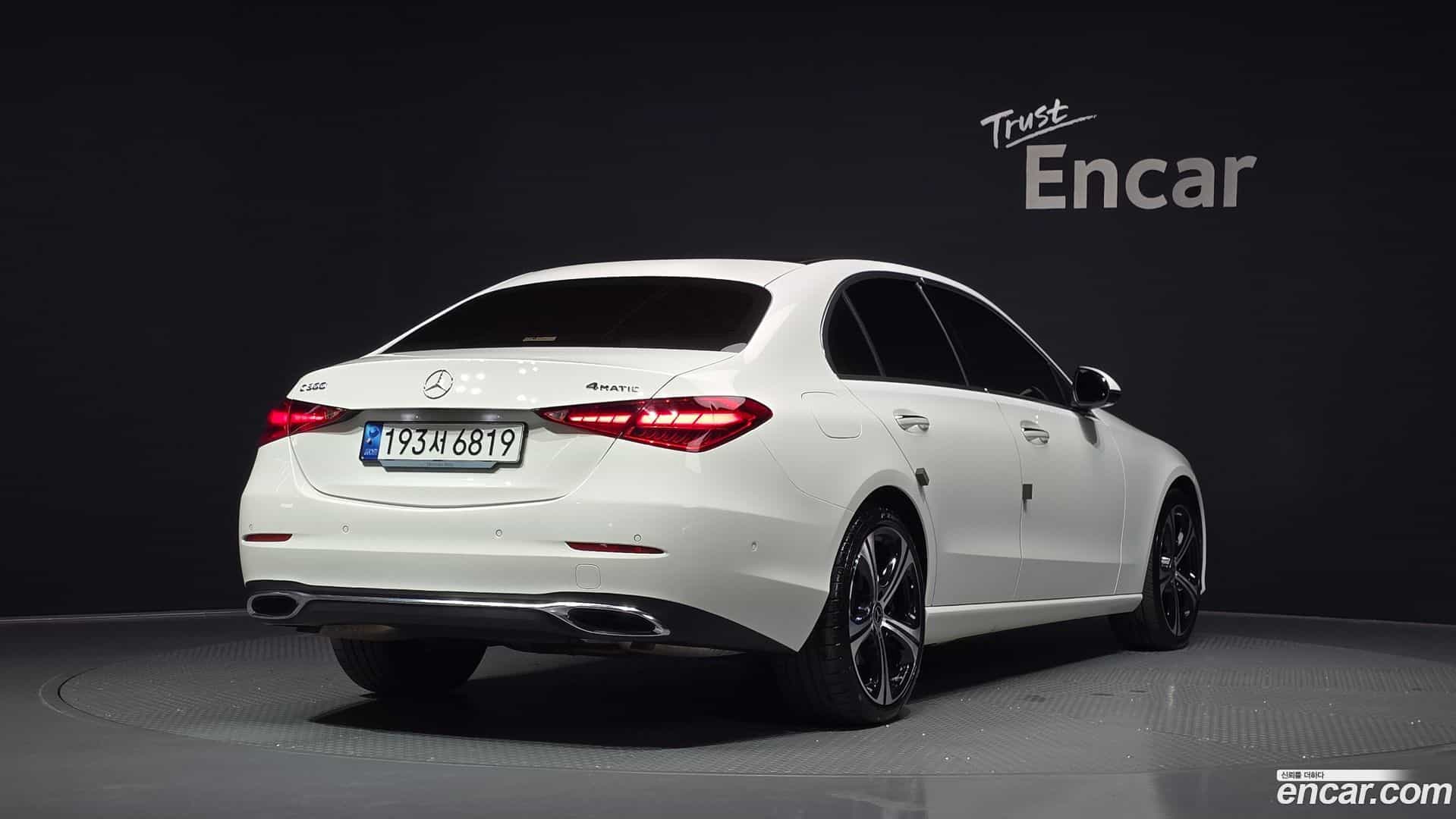 C-Class Mercedes-Benz 2023.7-OUTER-002