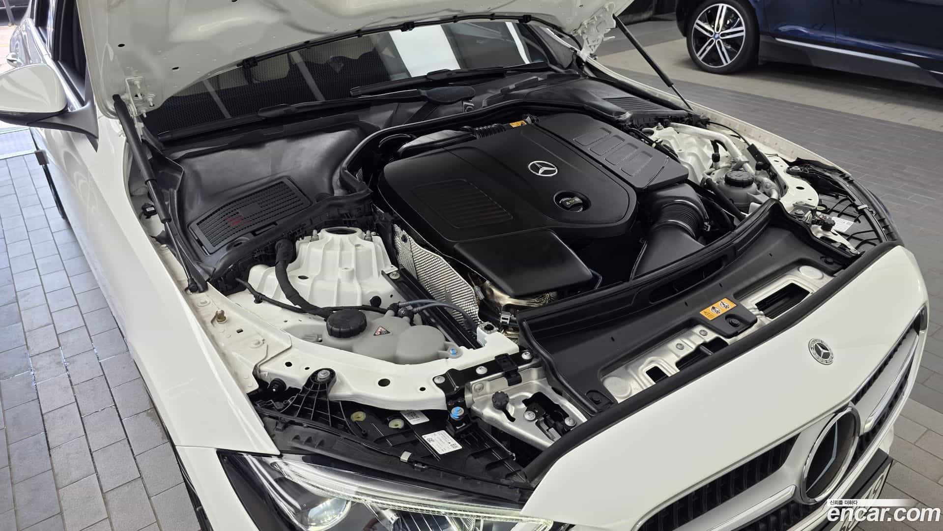 C-Class Mercedes-Benz 2023.7-OUTER-006