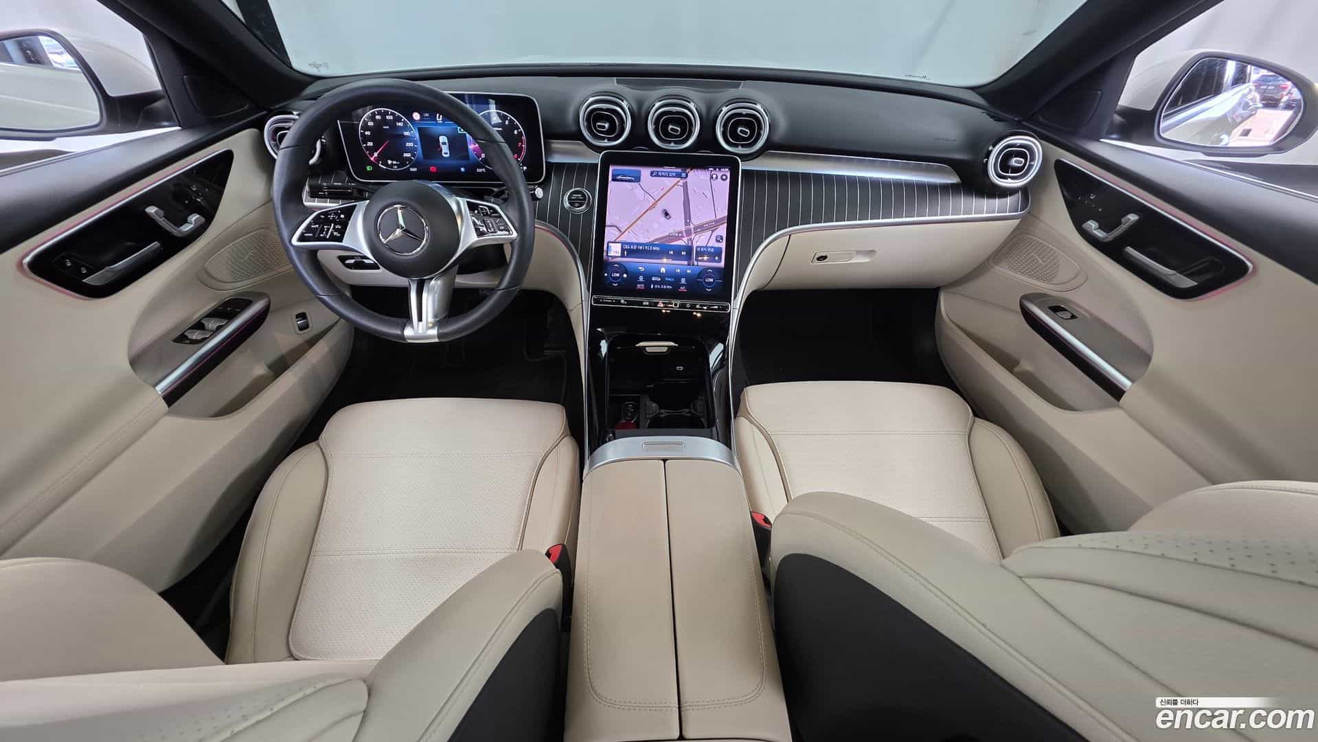 C-Class Mercedes-Benz 2023.7-INNER-007