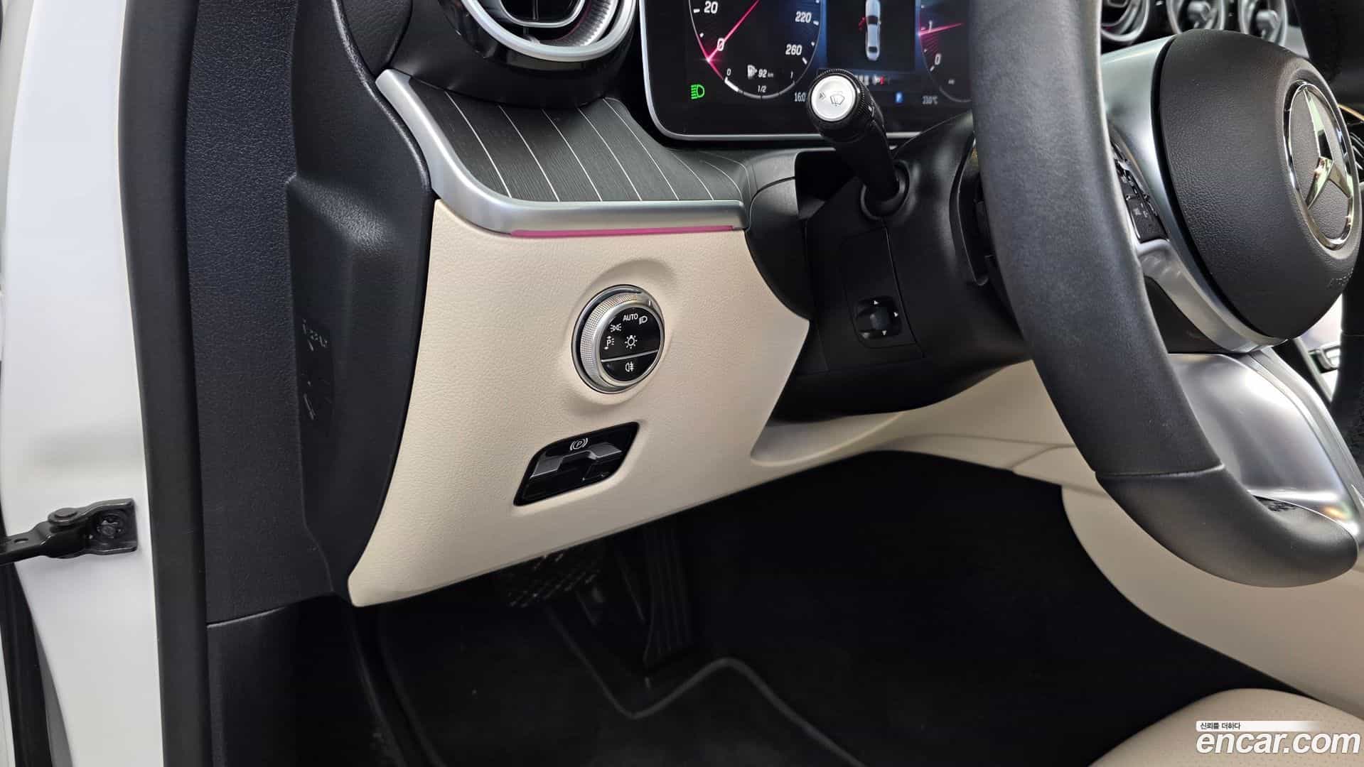 C-Class Mercedes-Benz 2023.7-OPTION-022