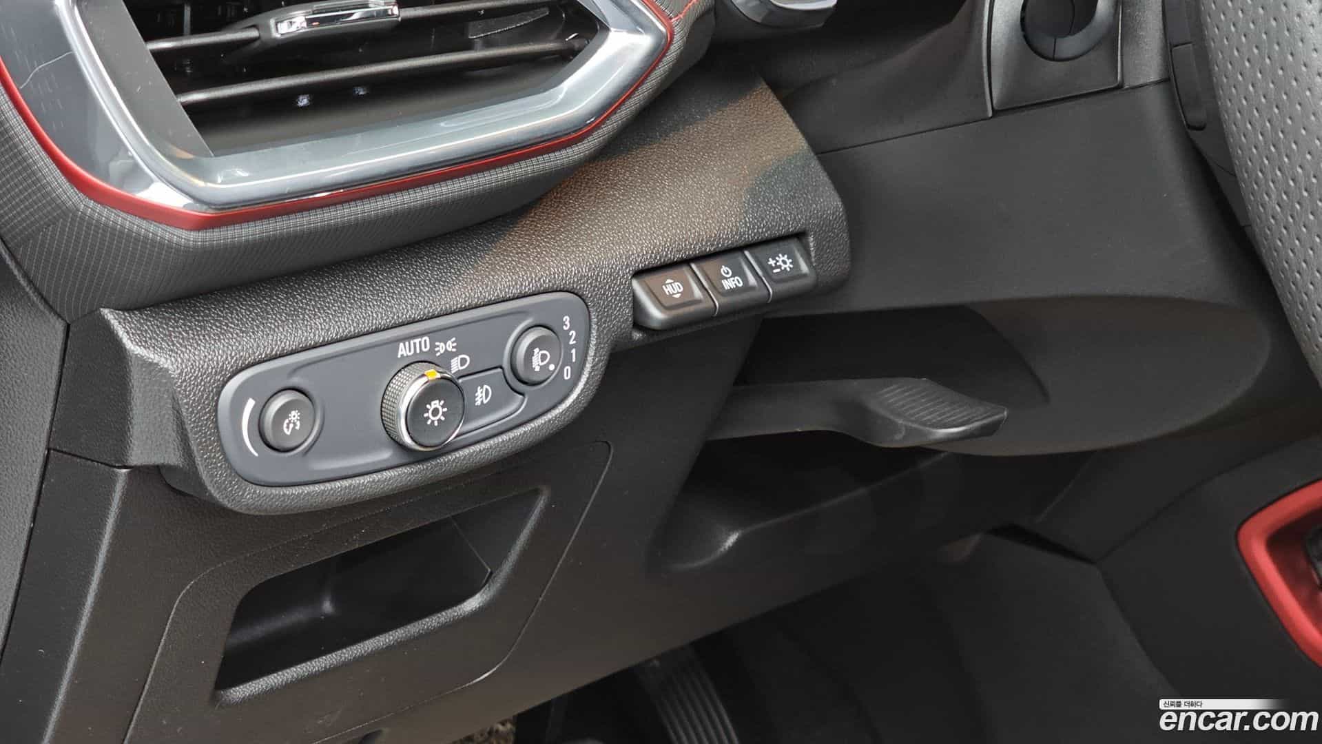 Trailblazer Chevrolet 2022.1-OPTION-040