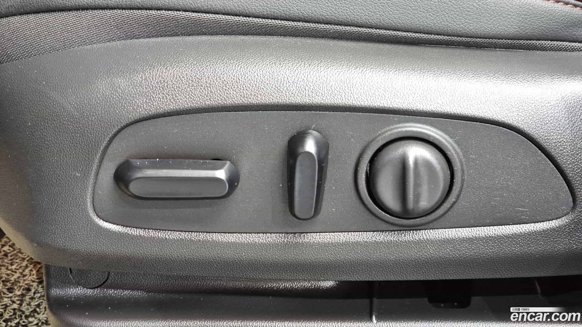 Trailblazer Chevrolet 2022.1-OPTION-046
