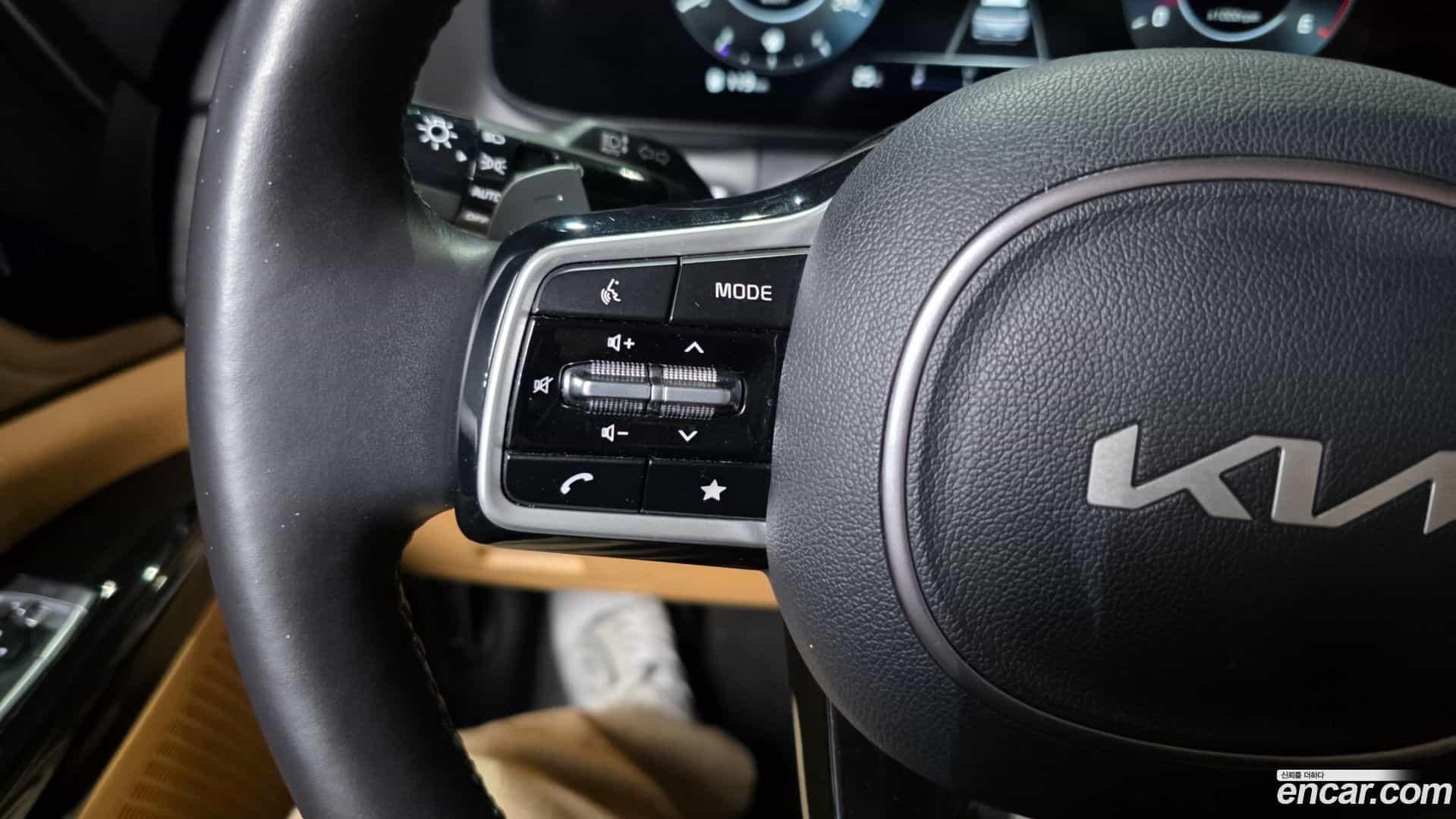Canival Kia 2022.7-OPTION-045