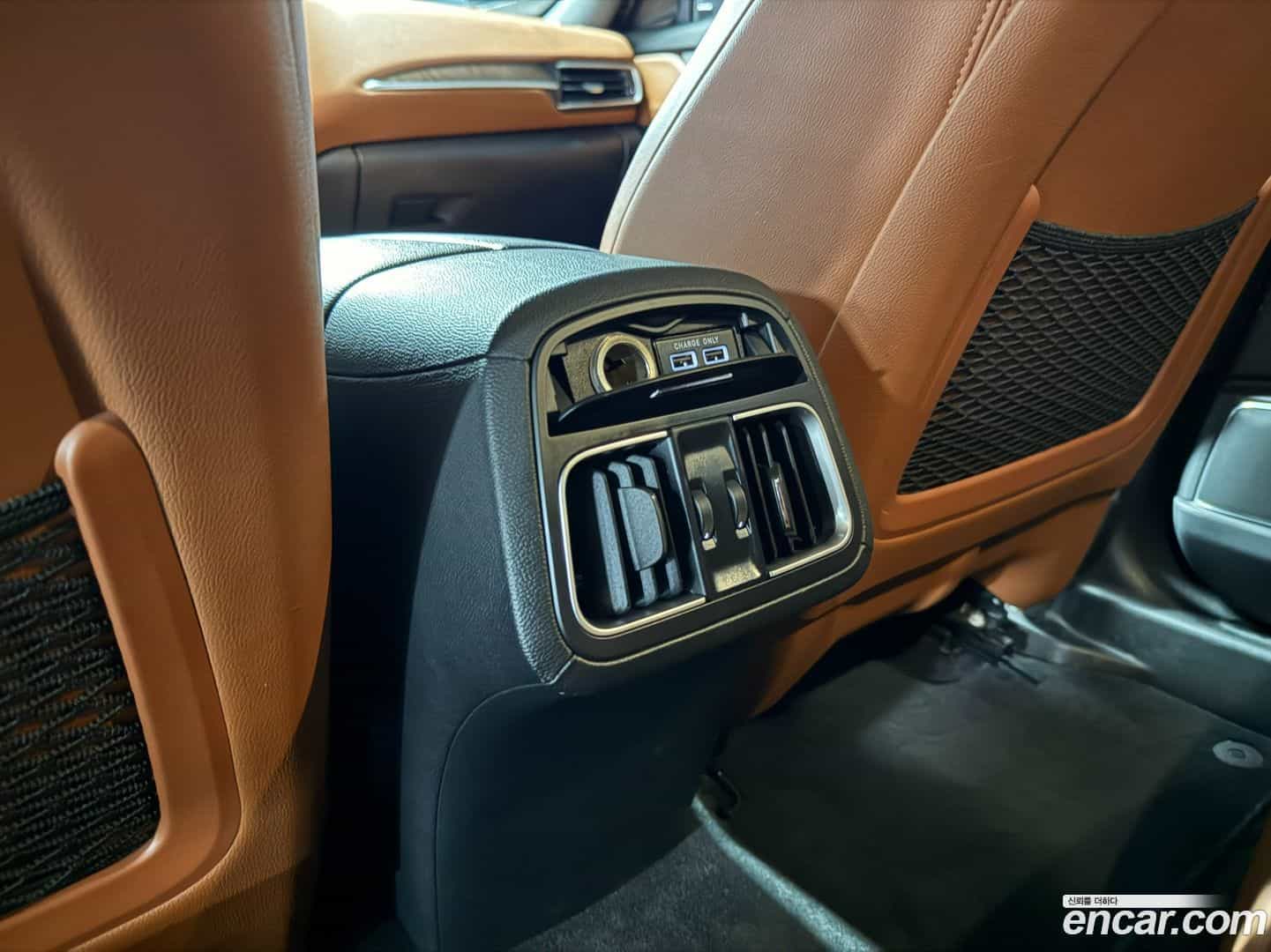 Levante Maserati 2016.10-OPTION-022