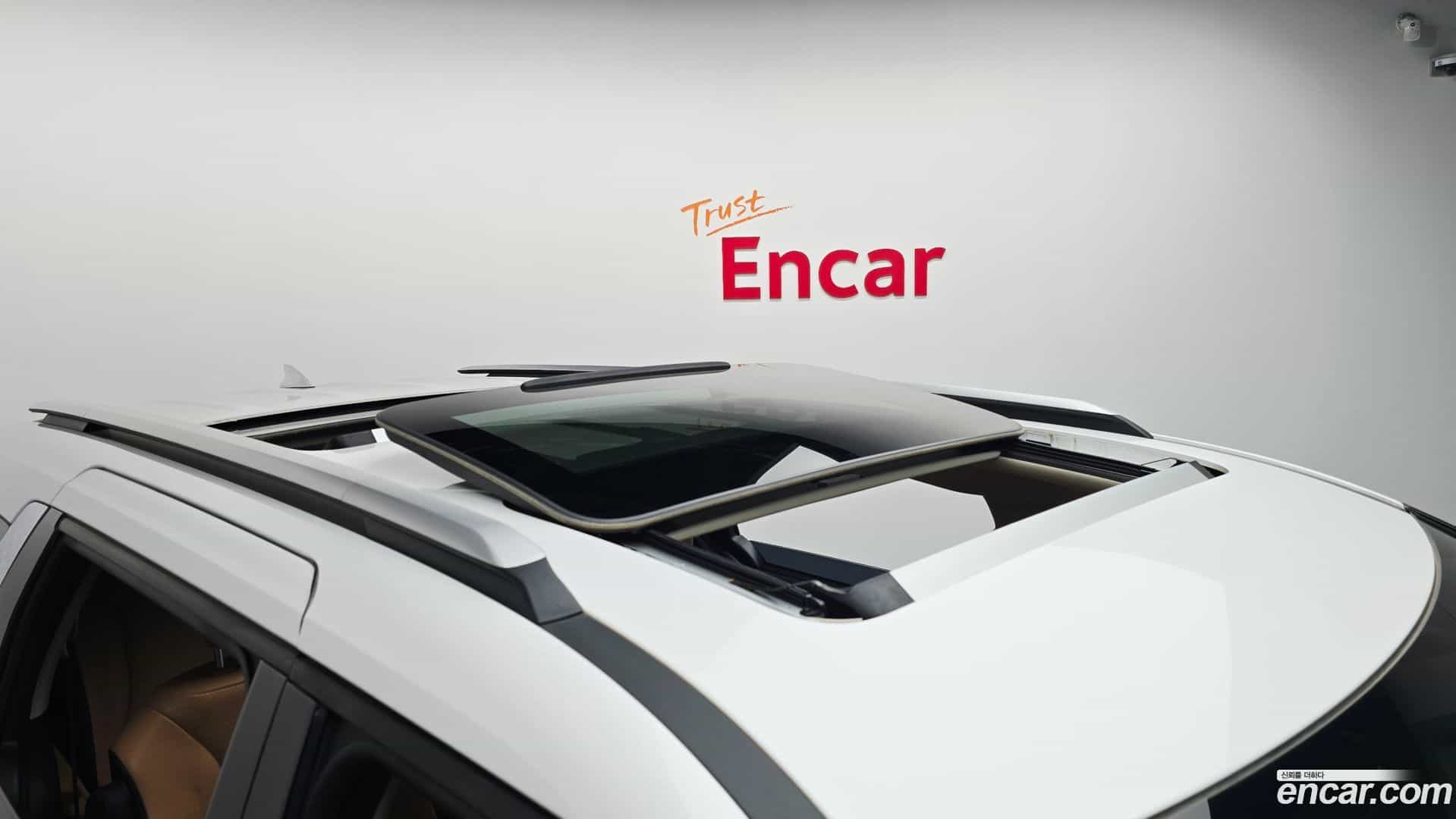 Canival Kia 2021.4-OPTION-024