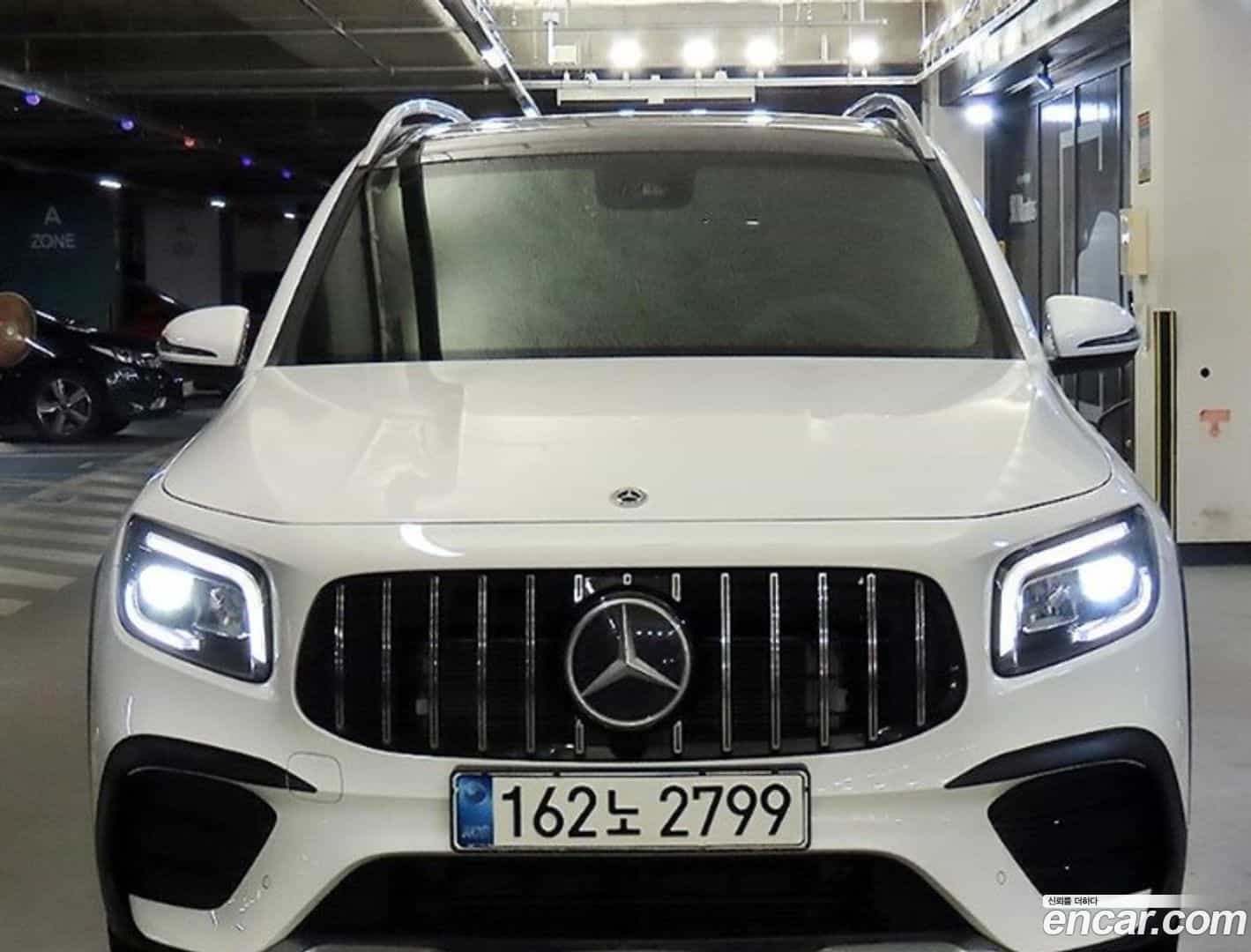 GLB-Class Mercedes-Benz 2021.3-OUTER-002