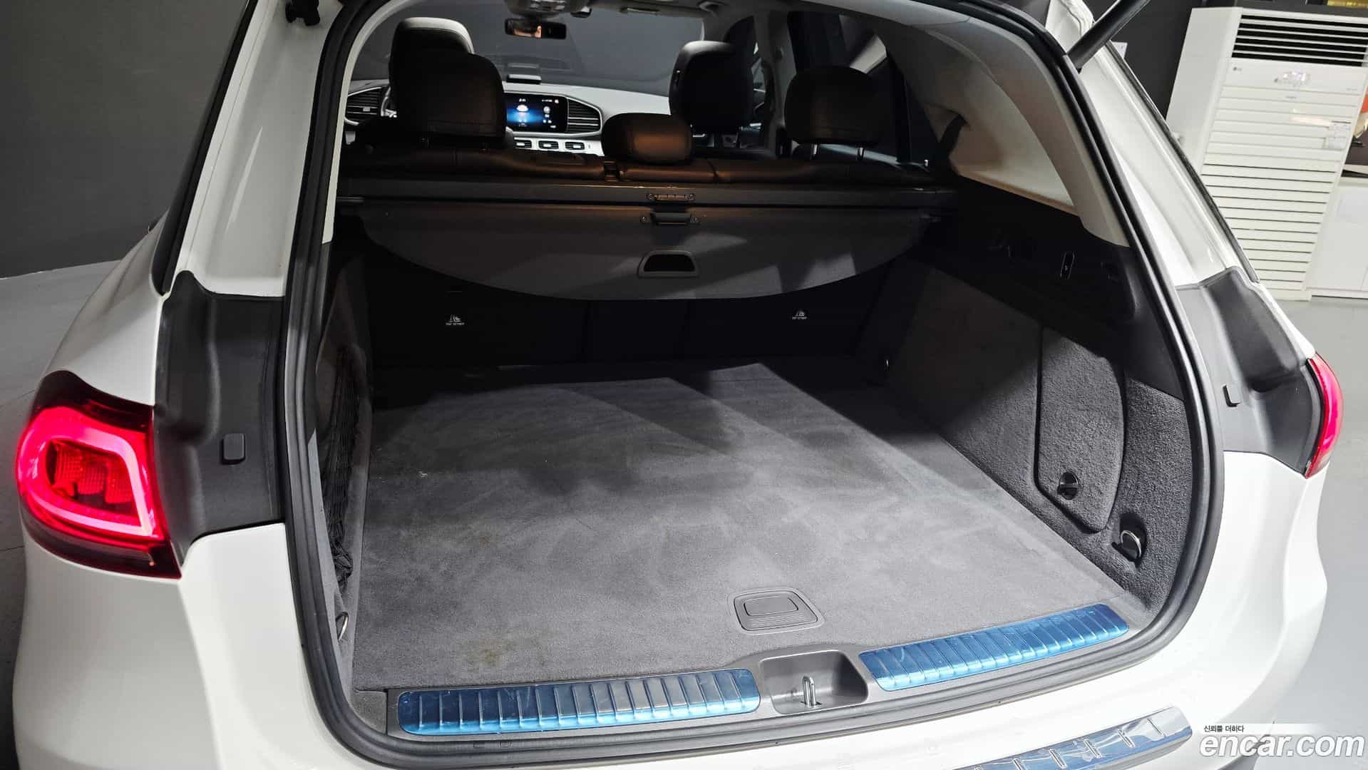 GLE-Class Mercedes-Benz 2020.7-OPTION-023