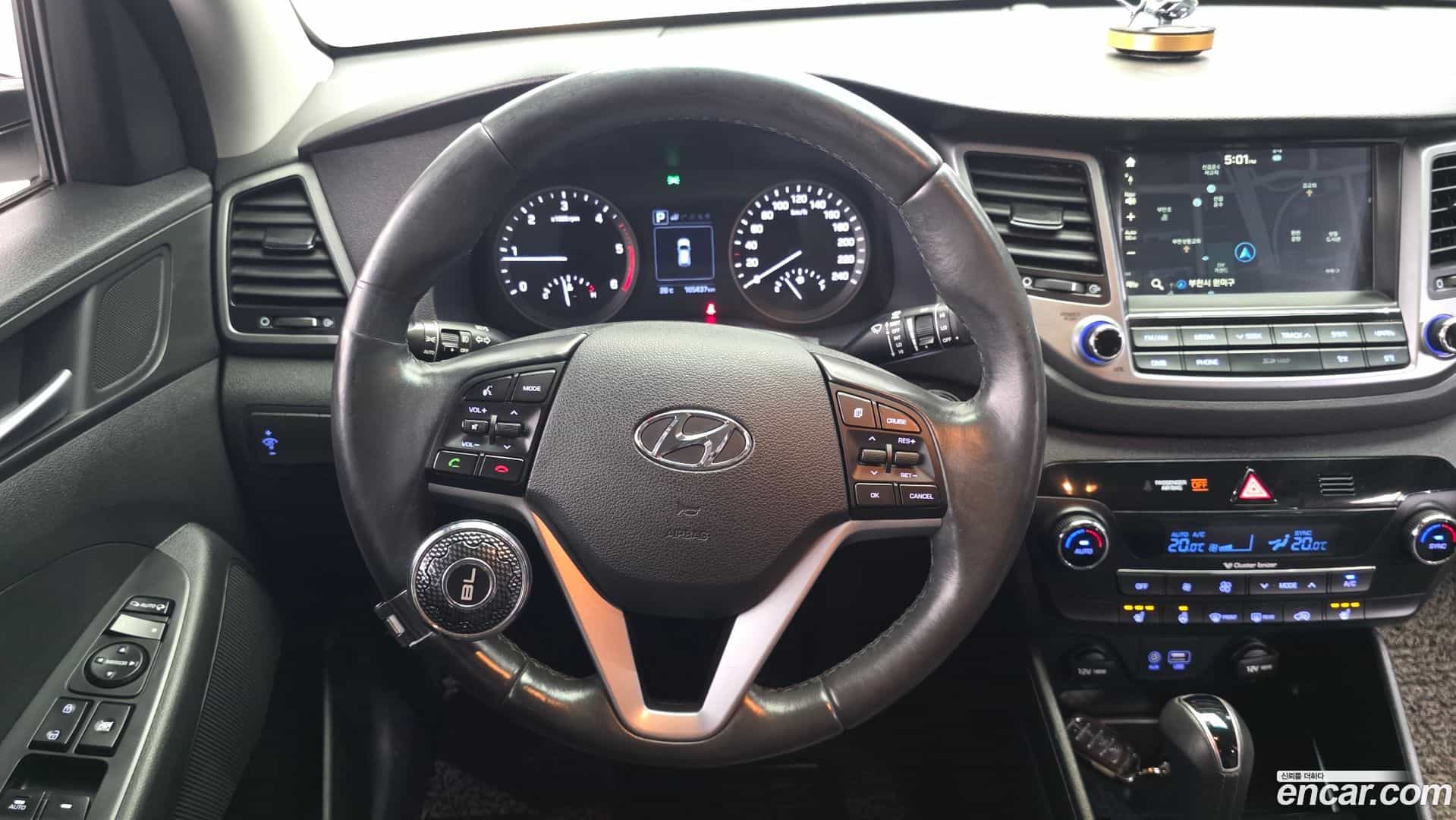 Tucson Hyundai 2017.3-OPTION-017