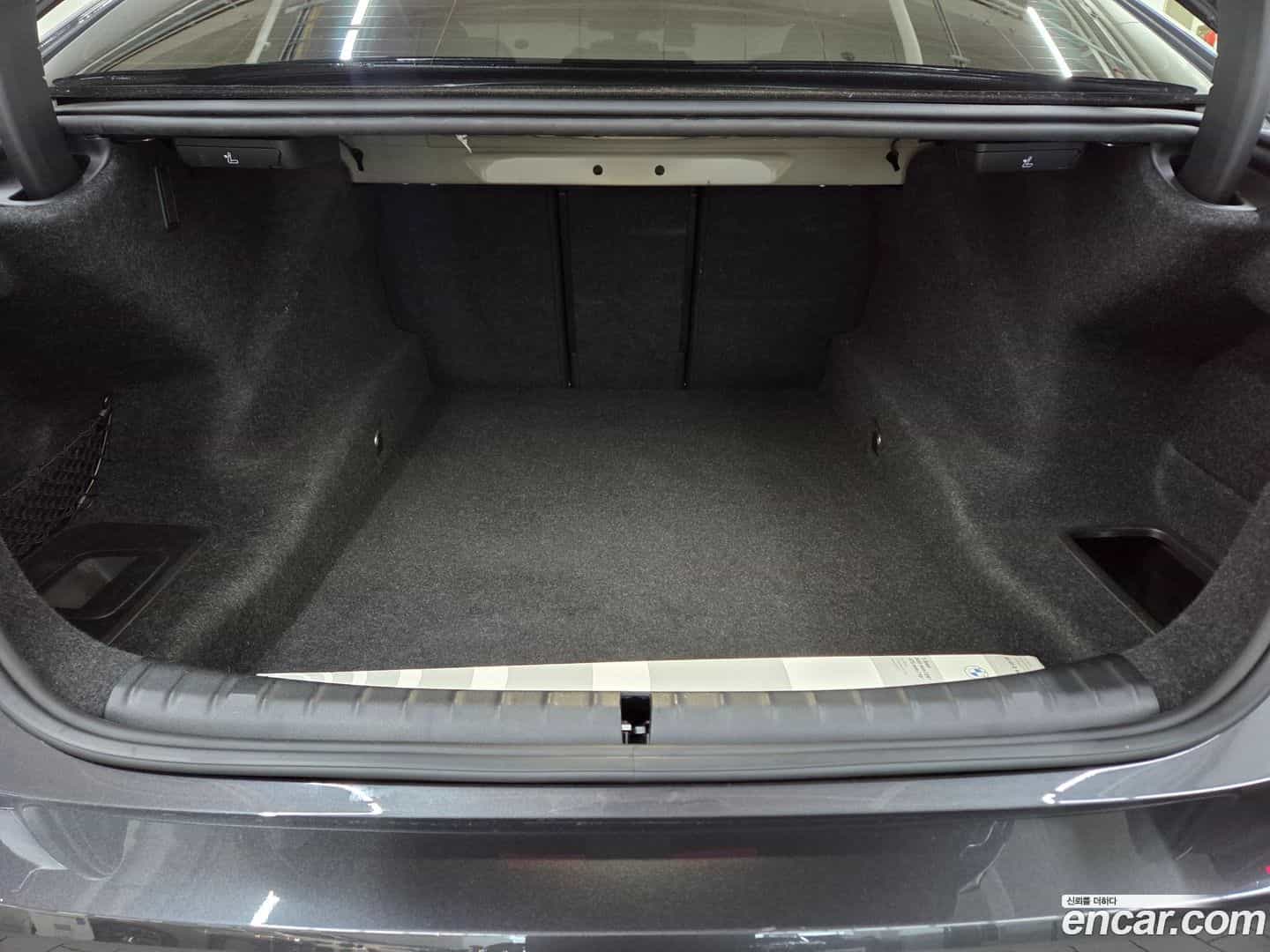 5-Series BMW 2022.11-INNER-008