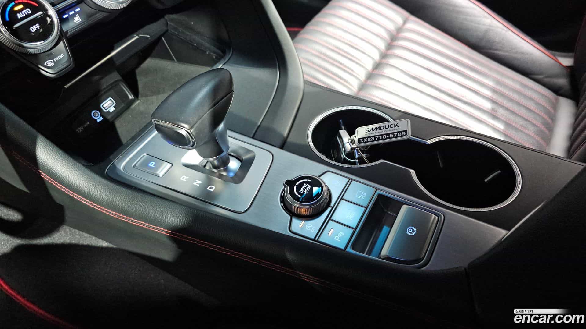 G70 Genesis 2018.2-INNER-009