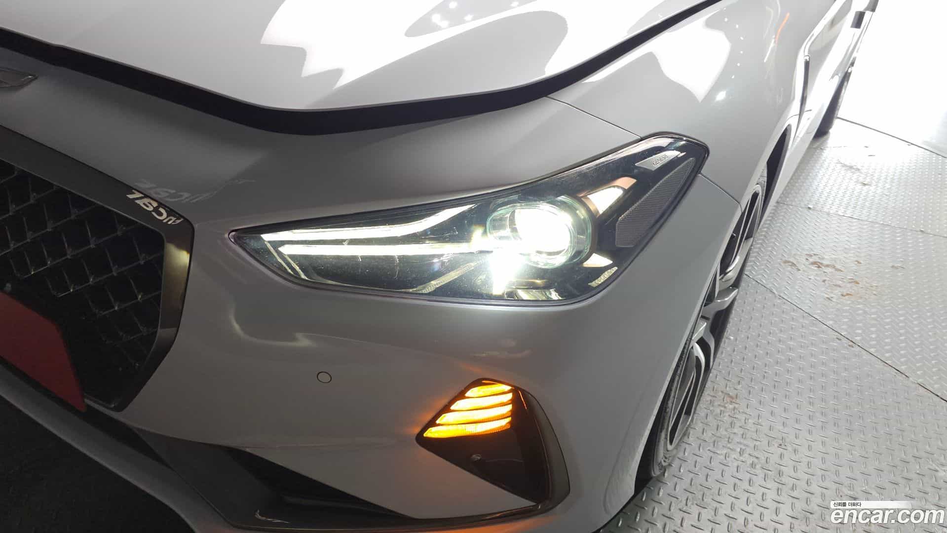 G70 Genesis 2018.2-OUTER-032
