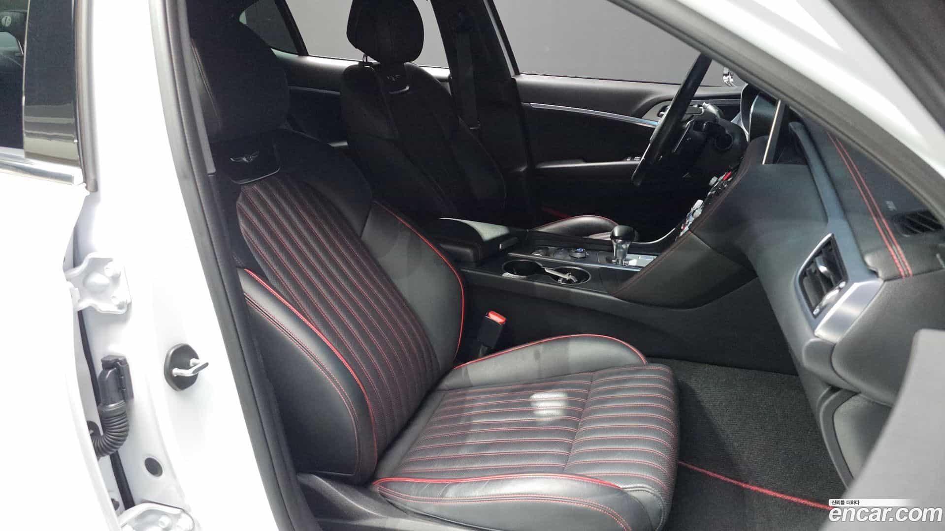 G70 Genesis 2018.2-INNER-036