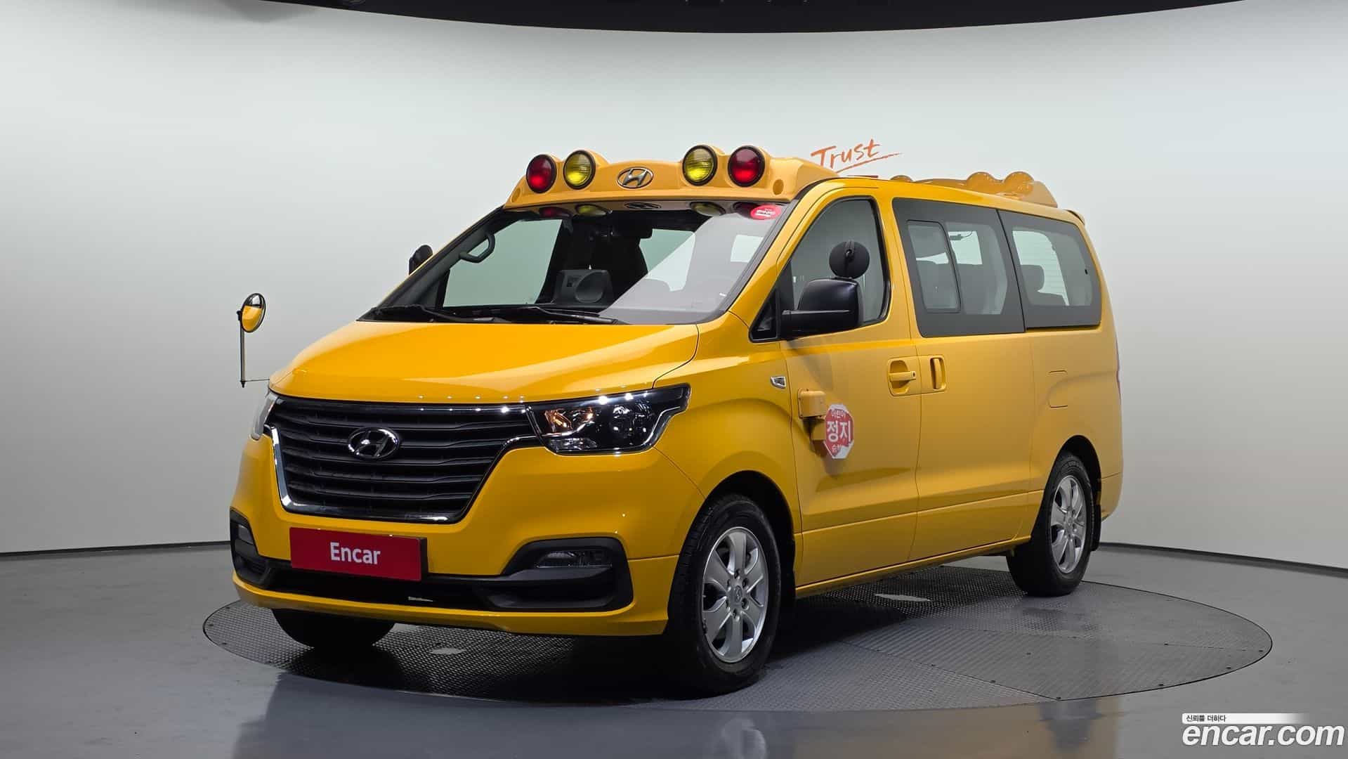 Starex Hyundai 2019.11-OUTER-001