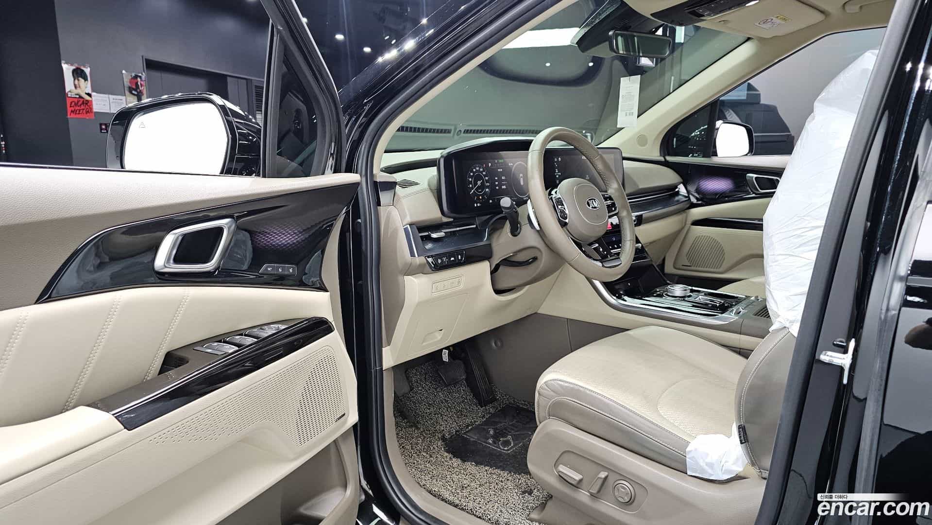 Canival Kia 2021.1-INNER-010