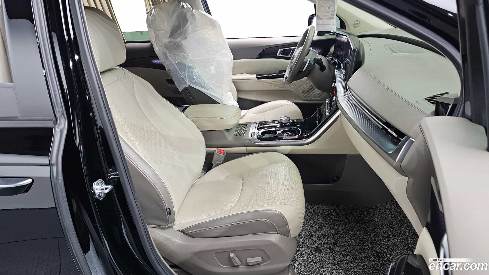 Canival Kia 2021.1-INNER-036