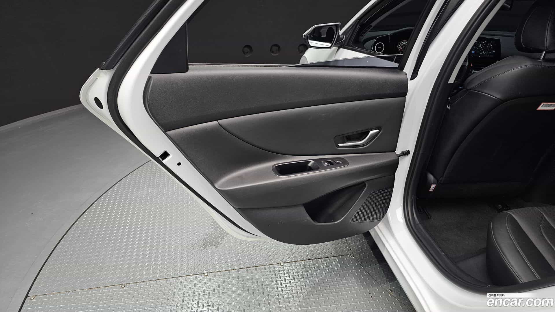 AVANTE Hyundai 2021.8-INNER-035