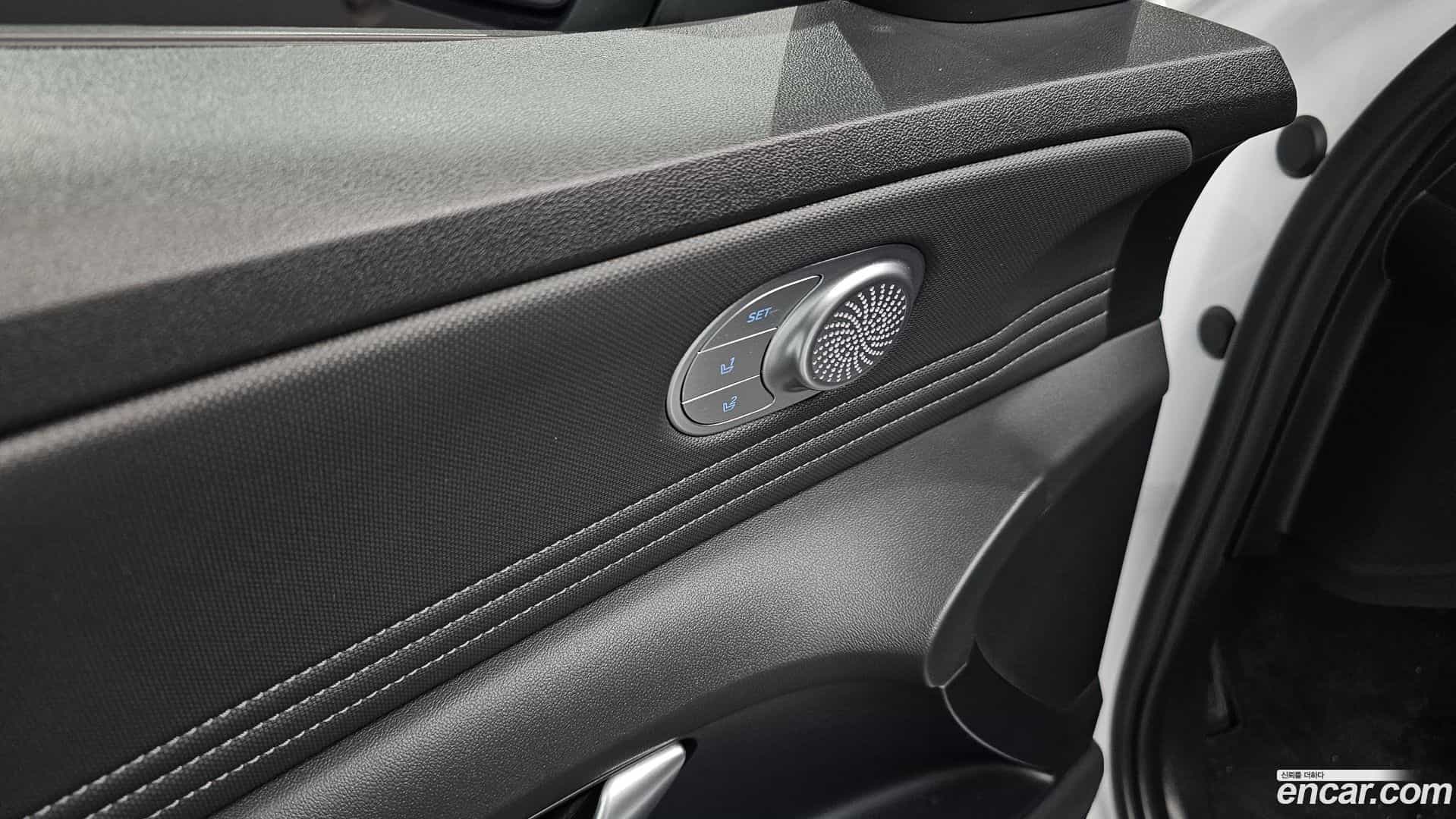 AVANTE Hyundai 2021.8-OPTION-050